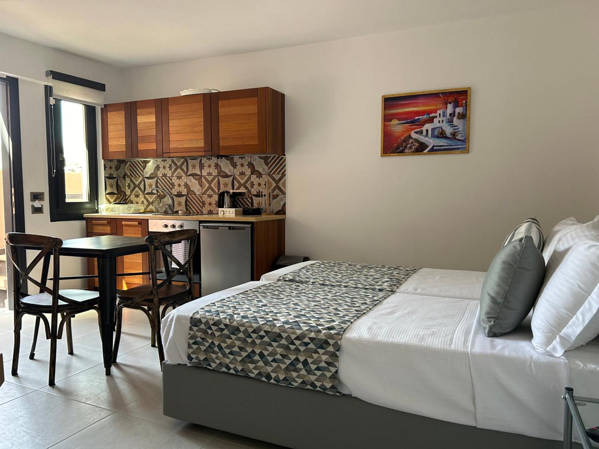 Golden Moments Luxury Stone A Aparthotel