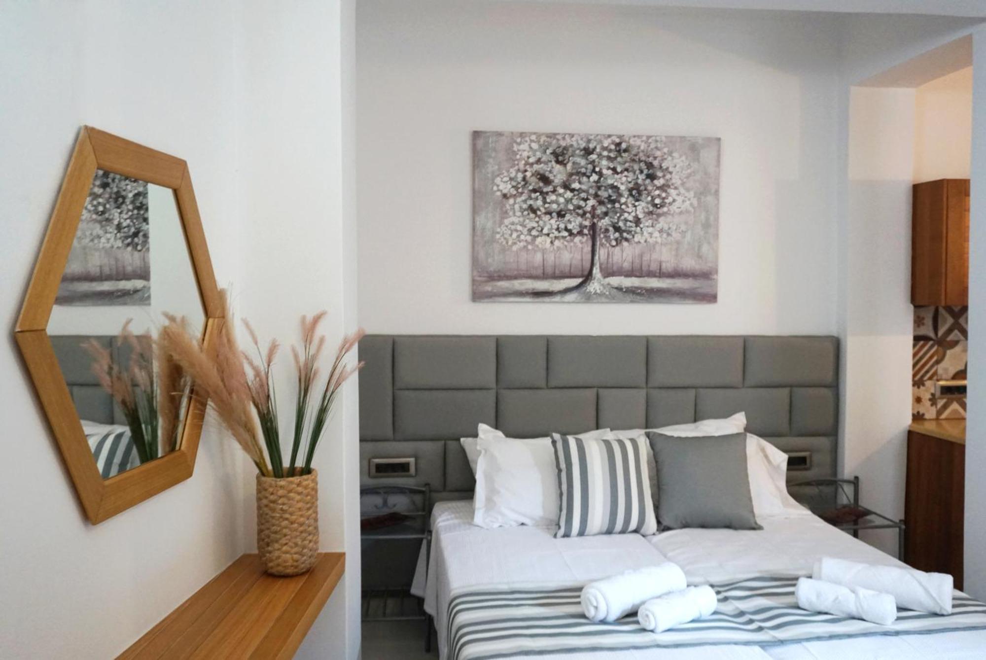 Aparthotel Golden Moments Luxury Stone A *