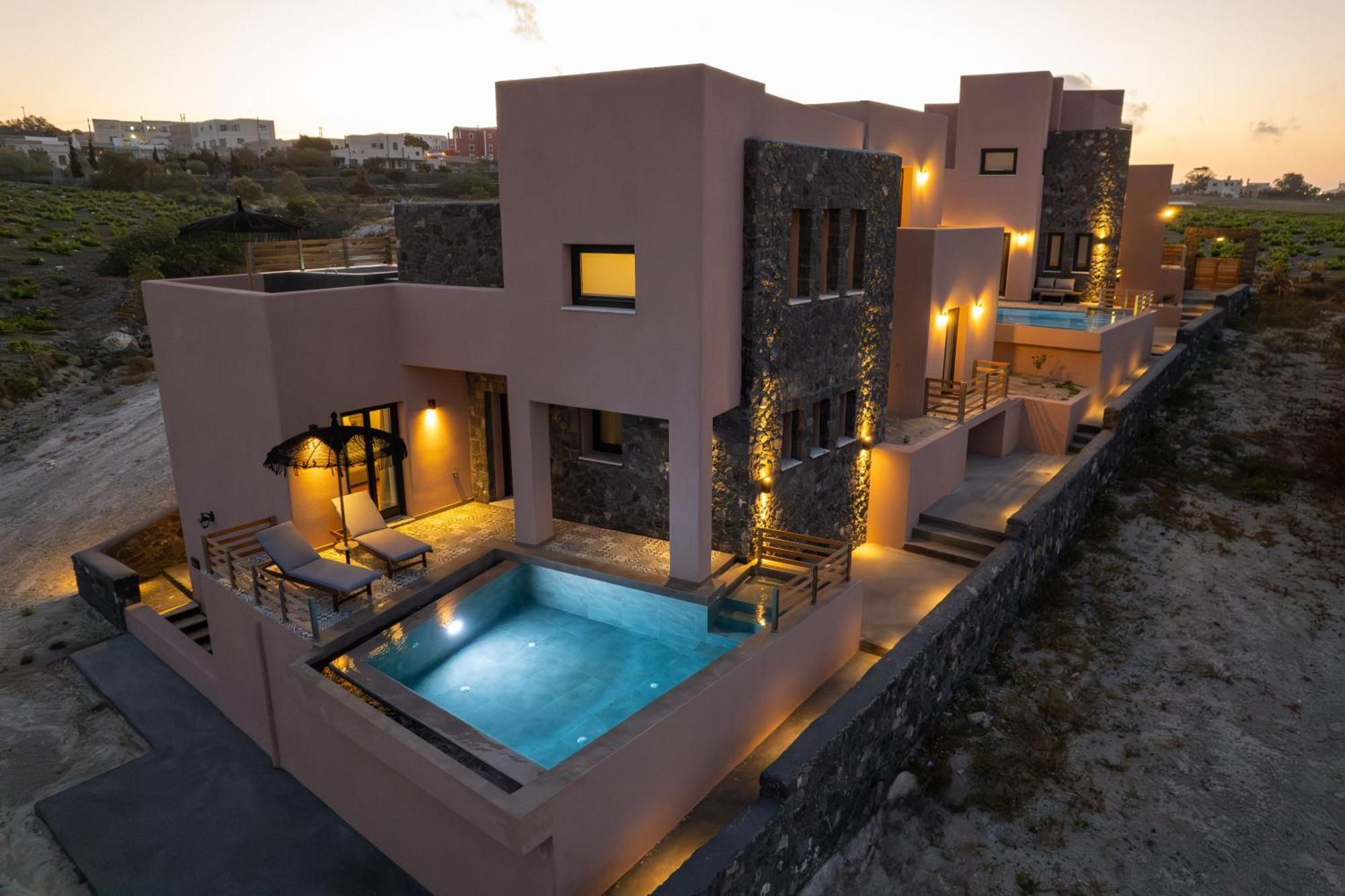 Golden Moments Luxury Stone A Aparthotel