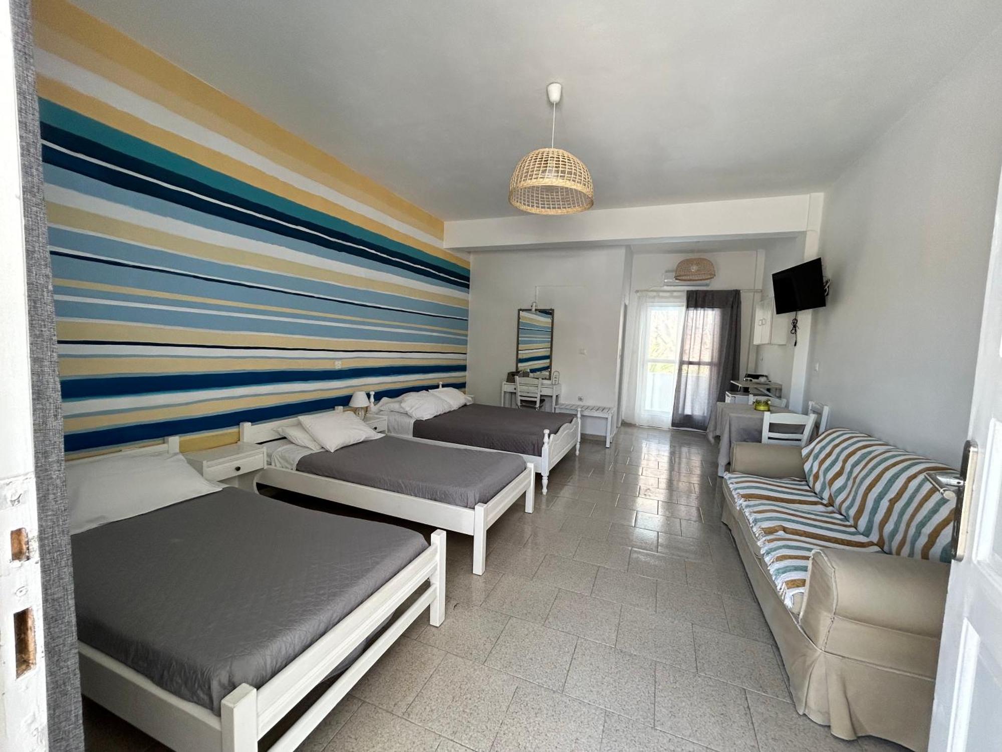 Letta * Perissa (Santorini)