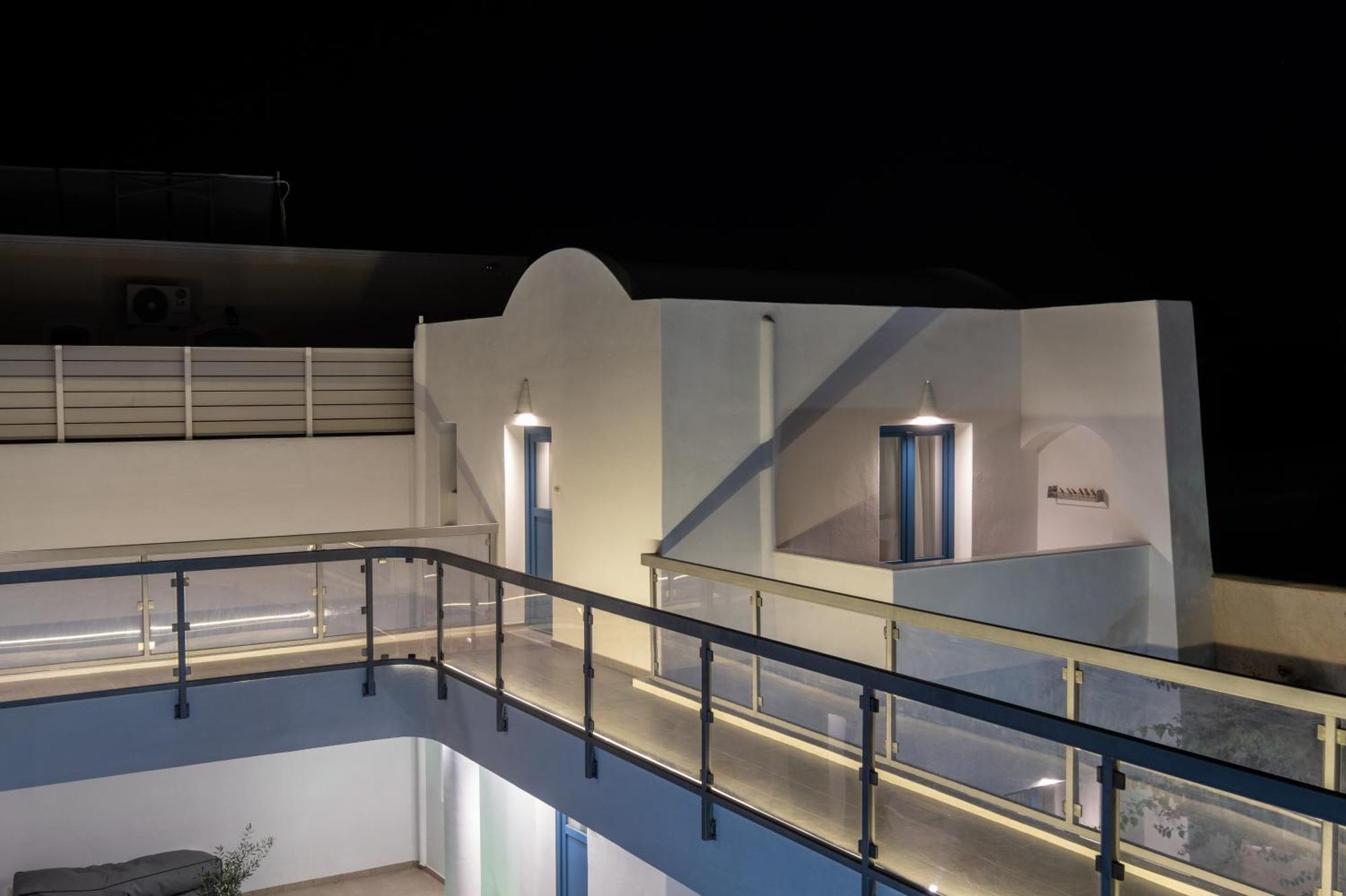 Tristhenia Aparthotel