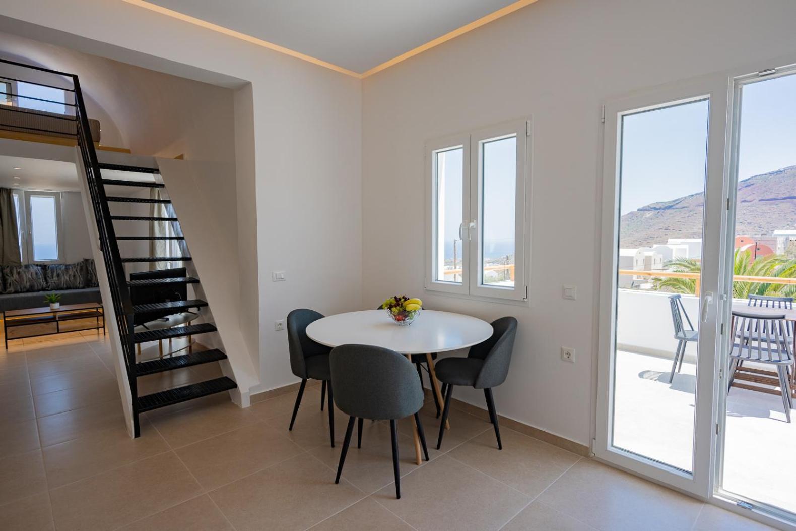 Apartment Theophrasti Foinikia (Santorini)