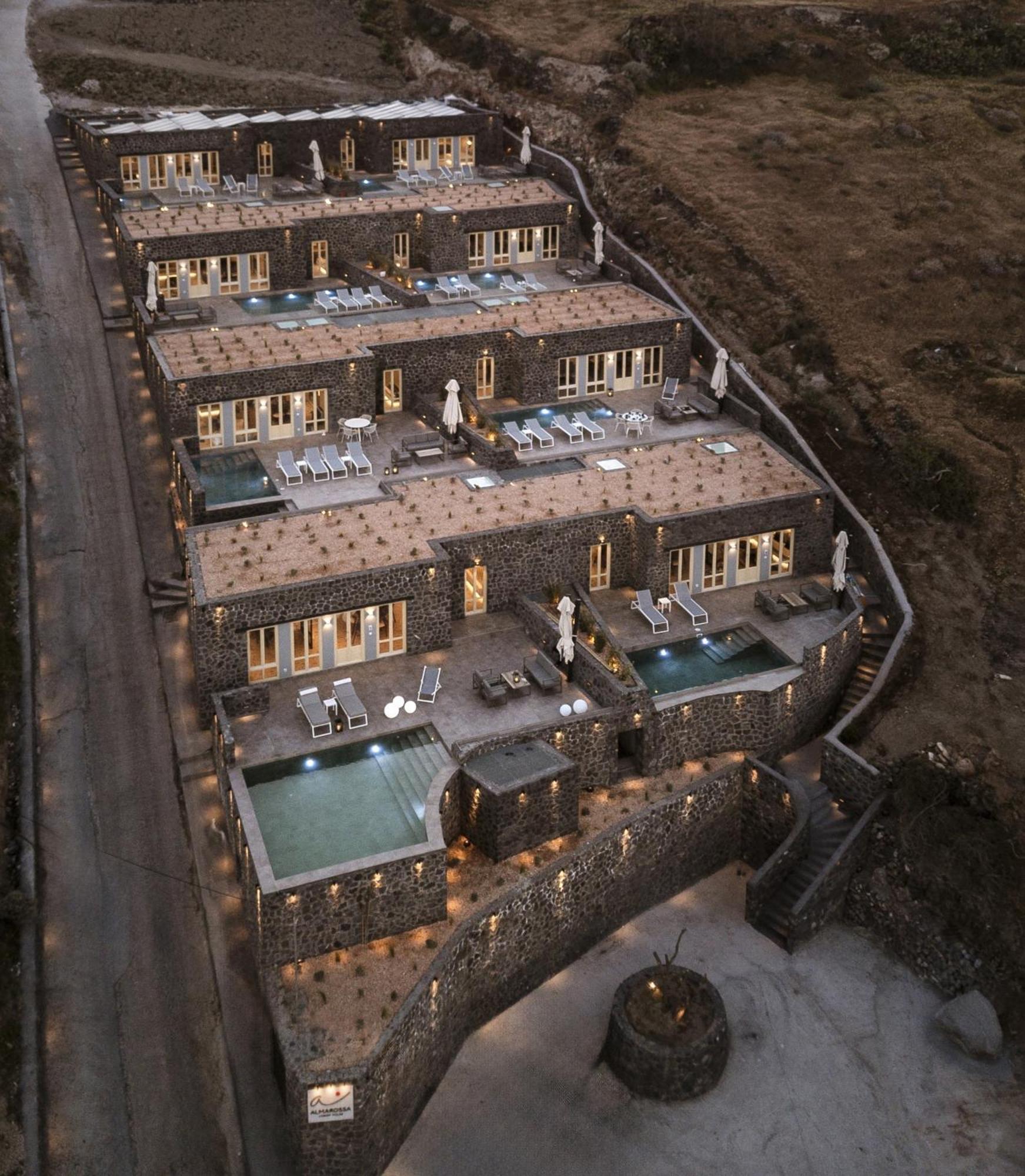 Almarossa Luxury Villa