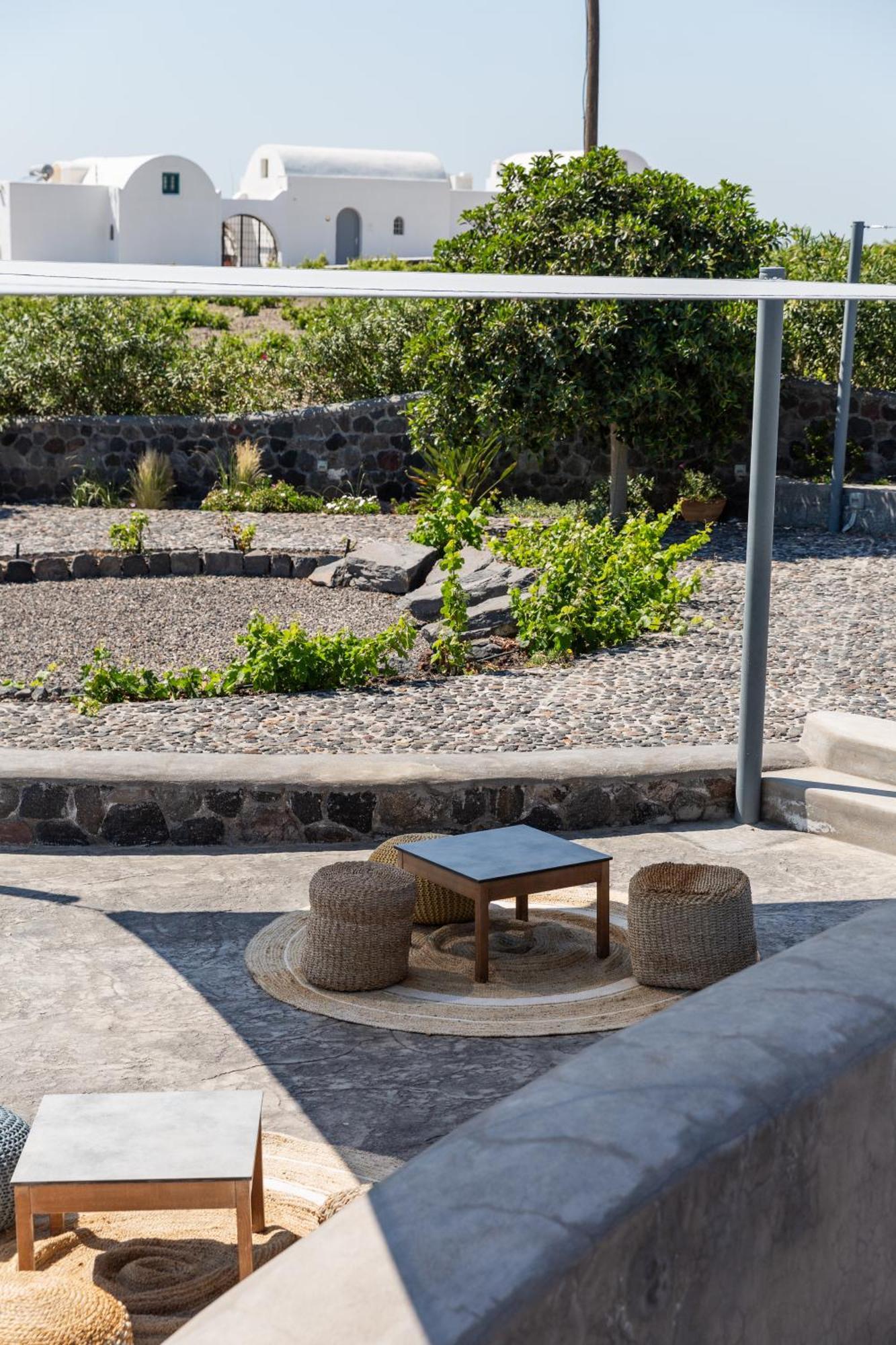 Soil Of Sun Luxury Resort Megalochori (Santorini)