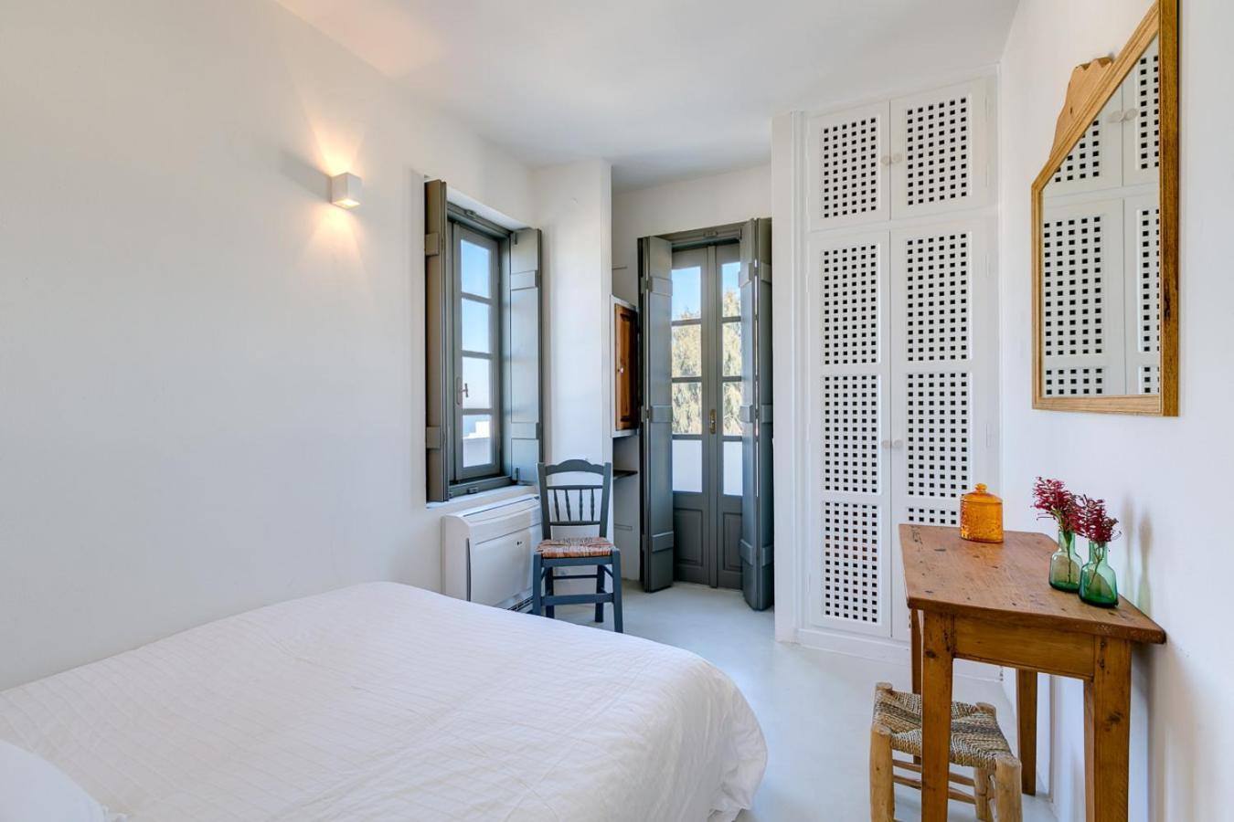 Spitia Santorini Collection Bed & Breakfast 2*