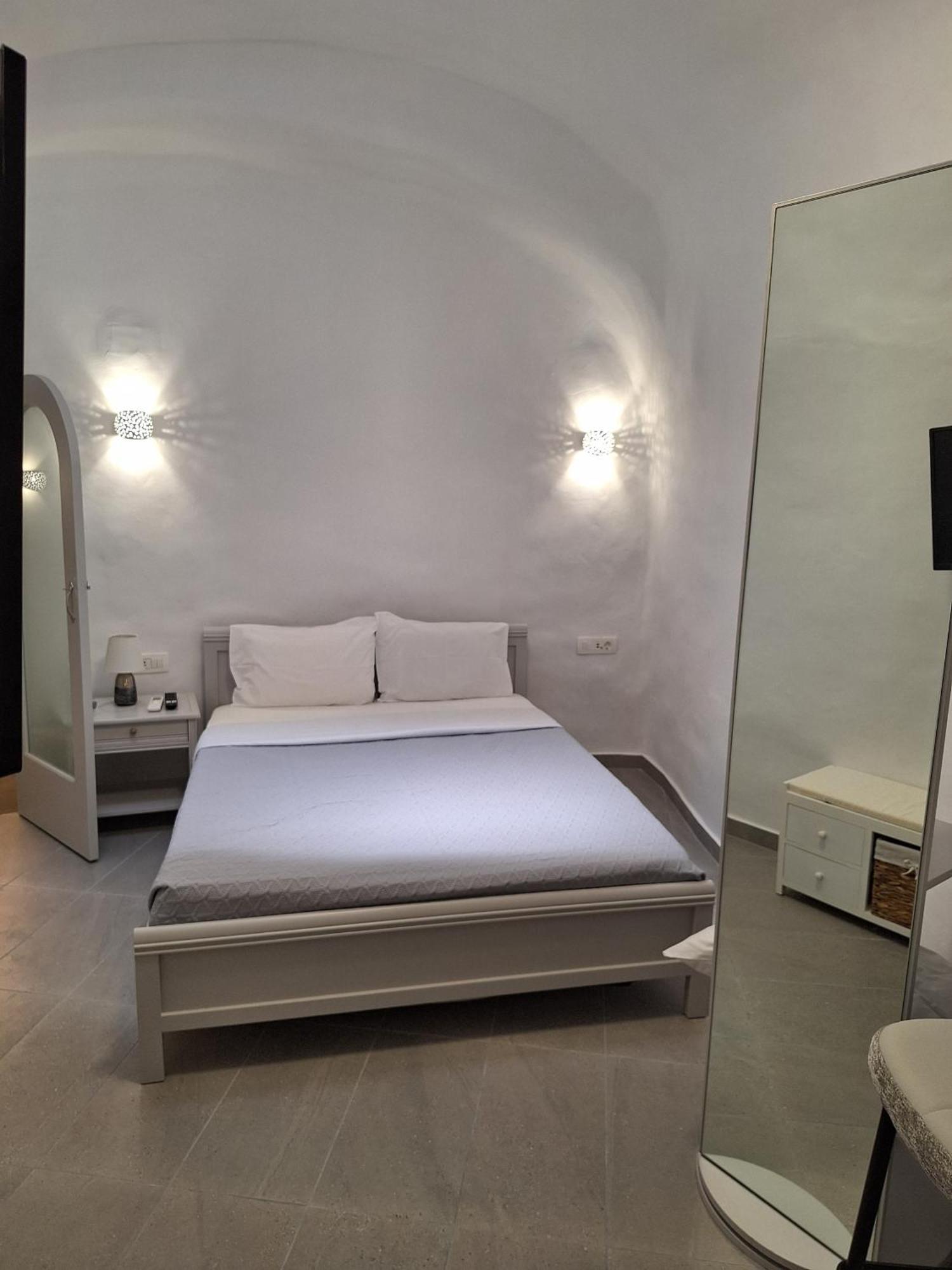 Anamnesis Aparthotel 3*