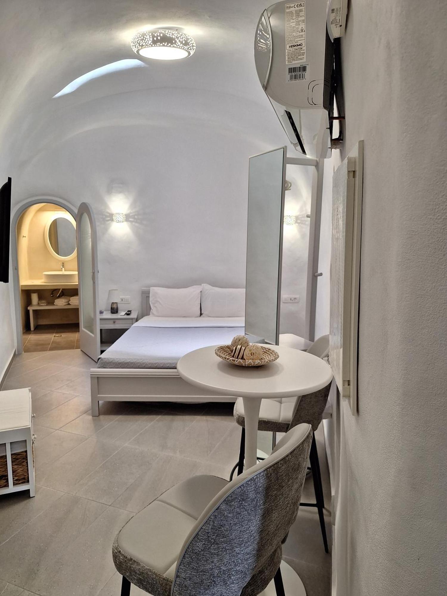 Aparthotel Anamnesis Fira (Santorini)