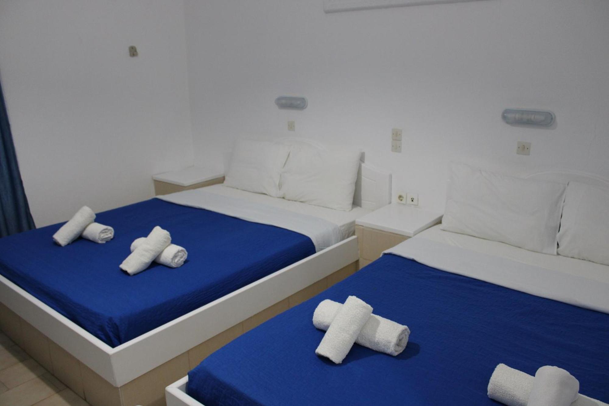 The Three Anchors Hotel *