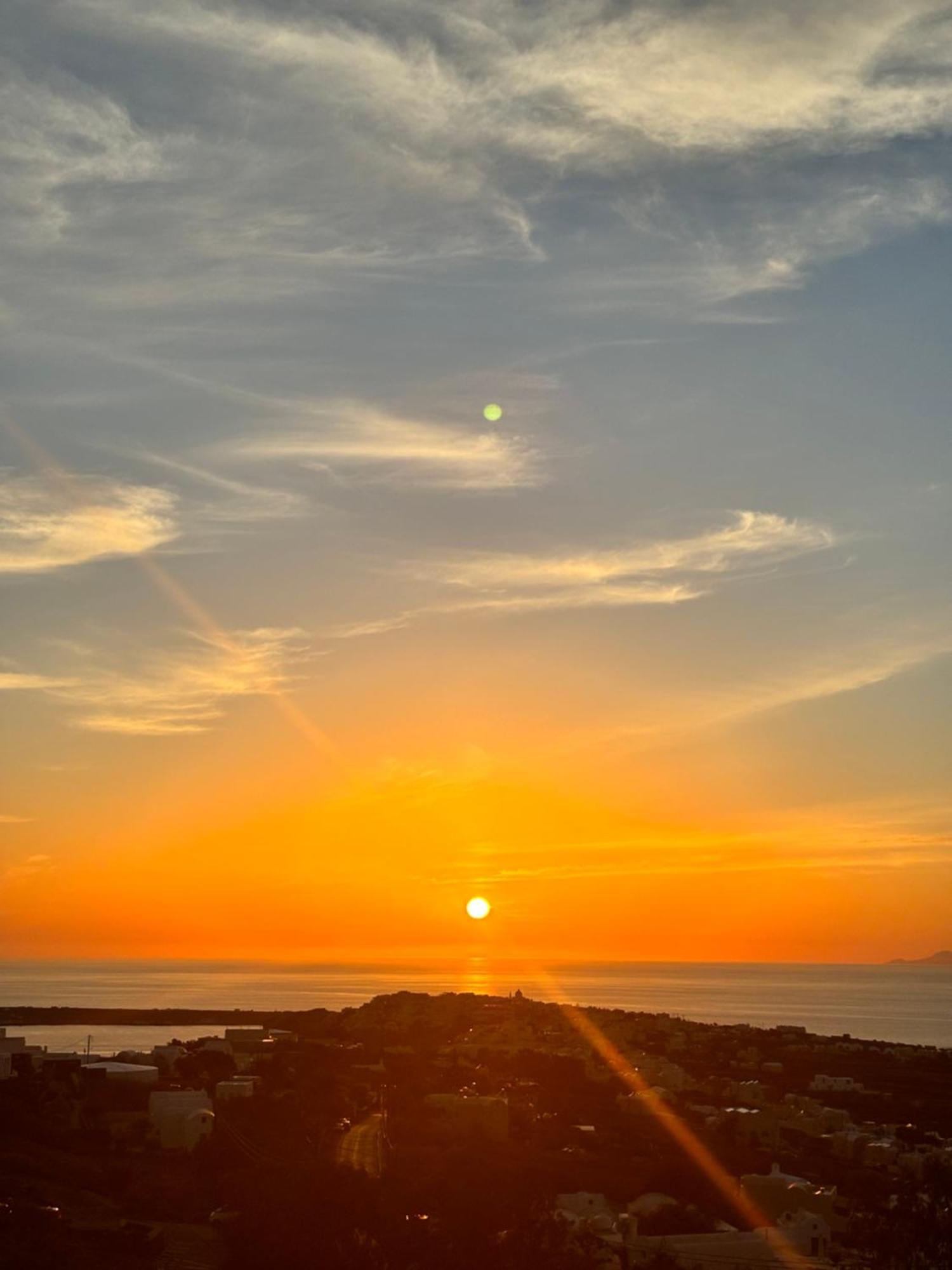 Sunset Paradise Apartment