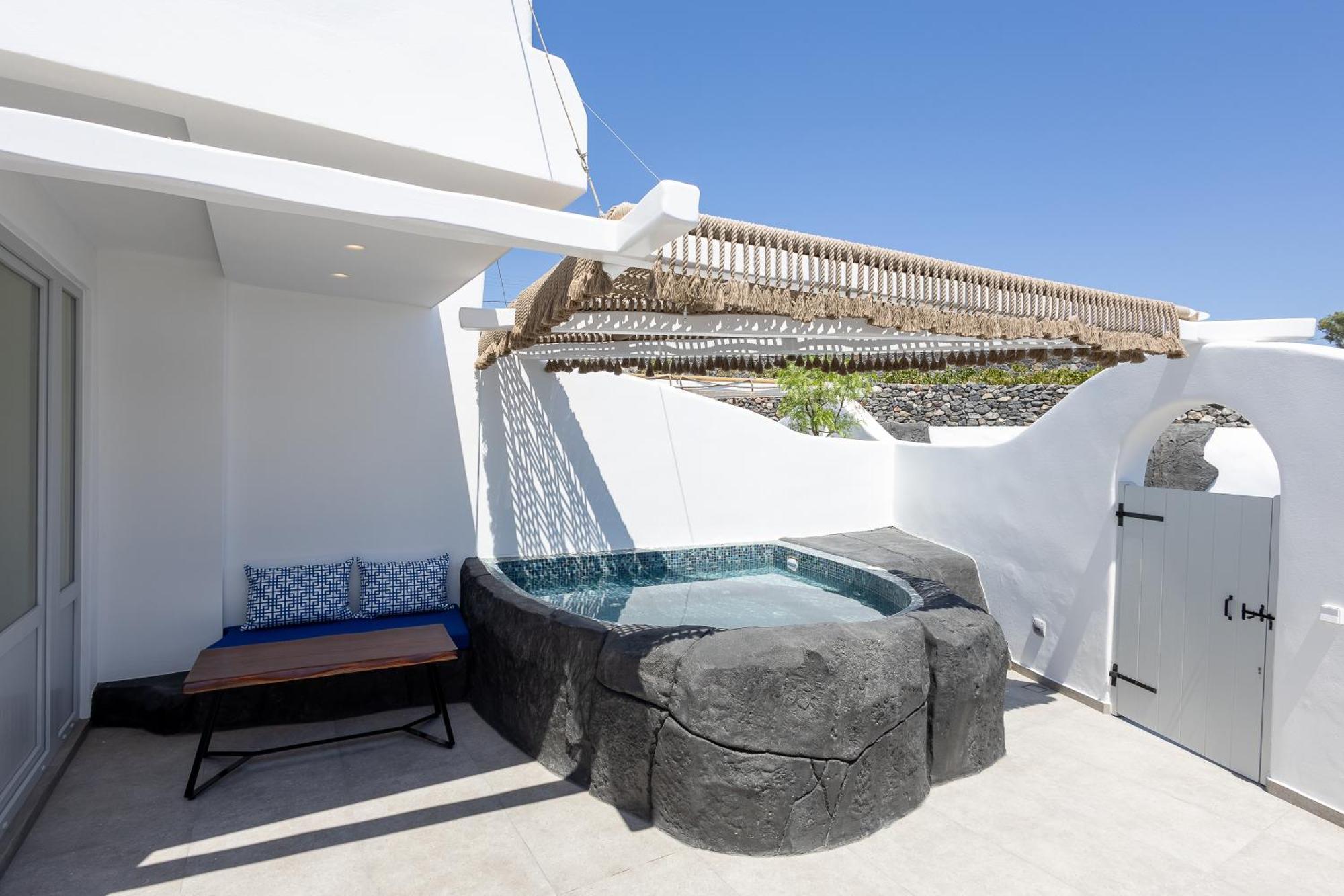 Soil Of Sun Luxury Resort Megalochori (Santorini)