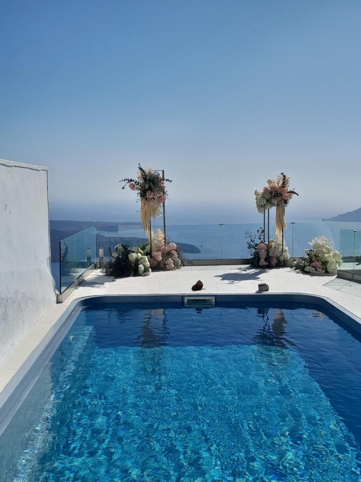 Amazing On The Cliff 4* Imerovigli (Santorini)