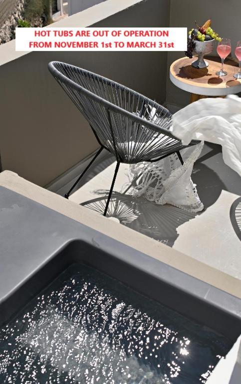 Apartment Altura Residences With Outdoor Hot Tubs By K&k Exo Gonia