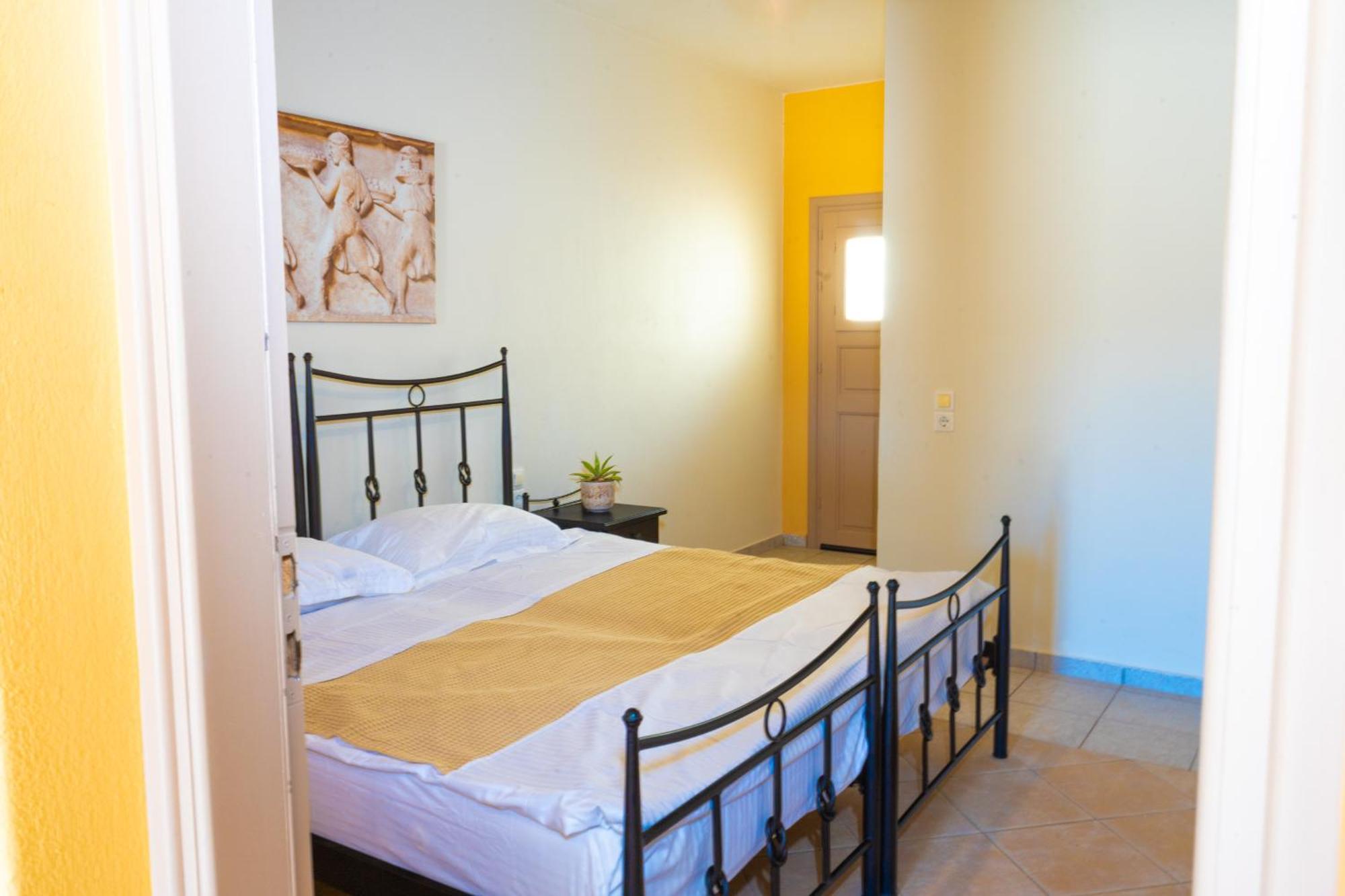 Area 432 Hz Aparthotel