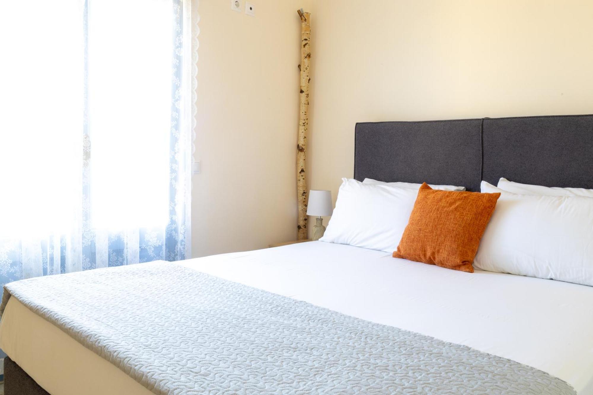 Divina Private Traditional House Holiday home