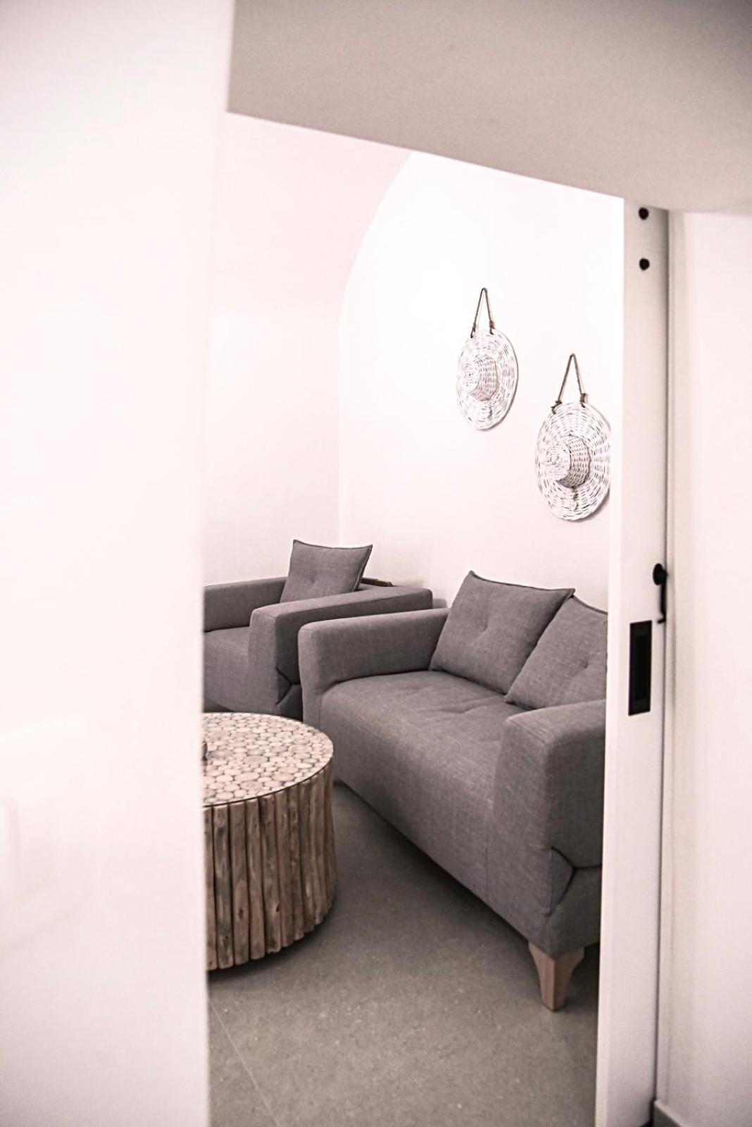 Euphemus Cave House *