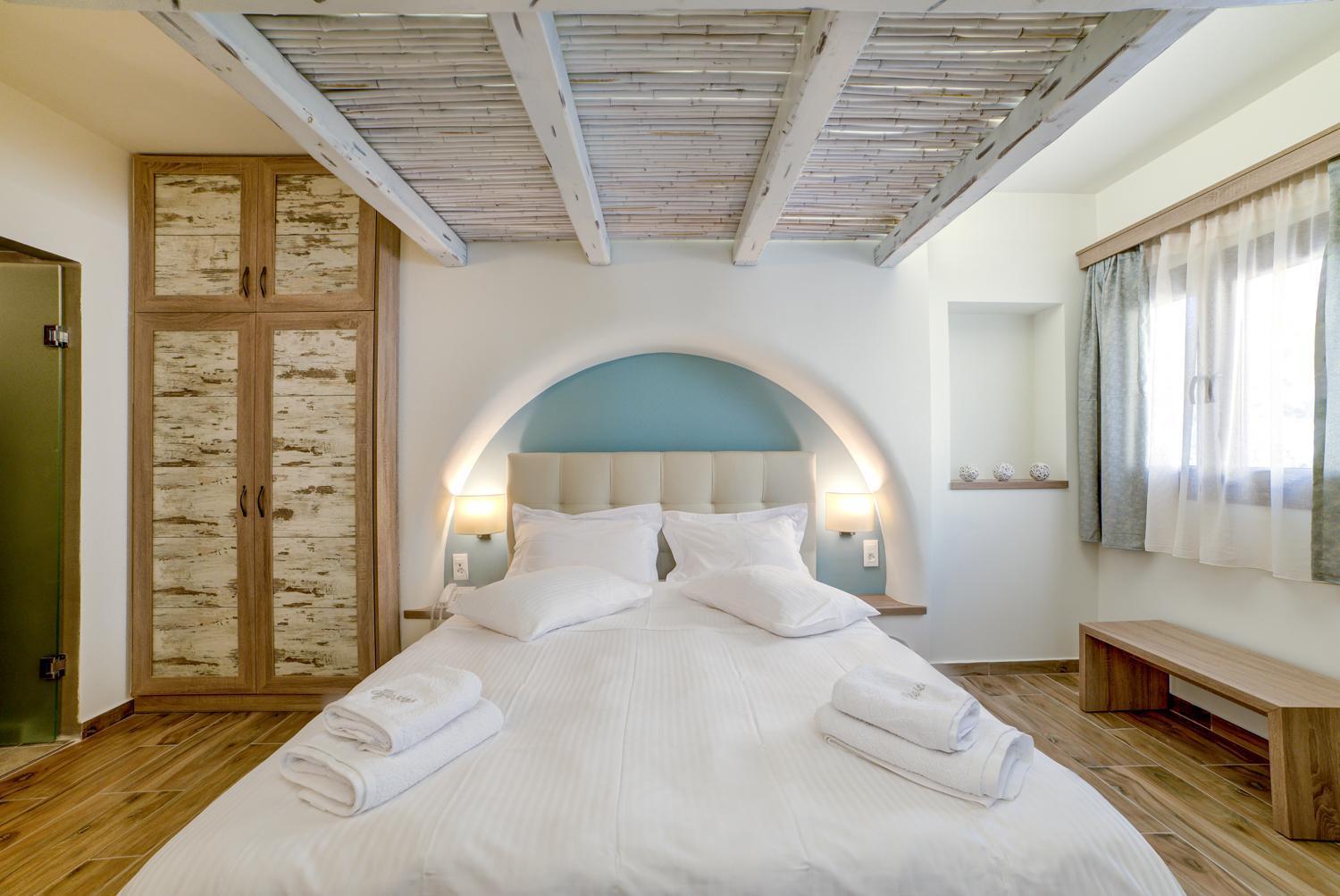 Ifestos 3* Fira (Santorini)