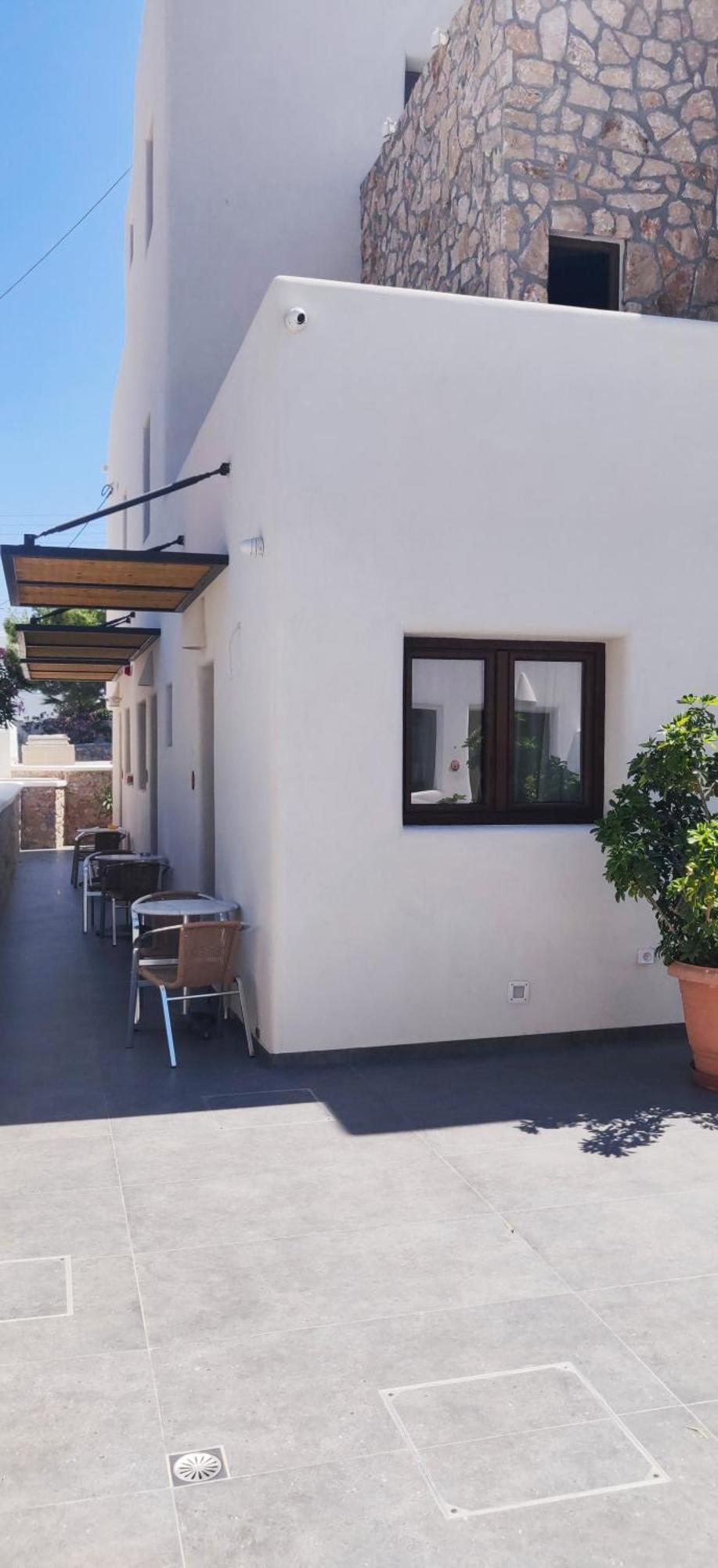 Ifestos Aparthotel 3*