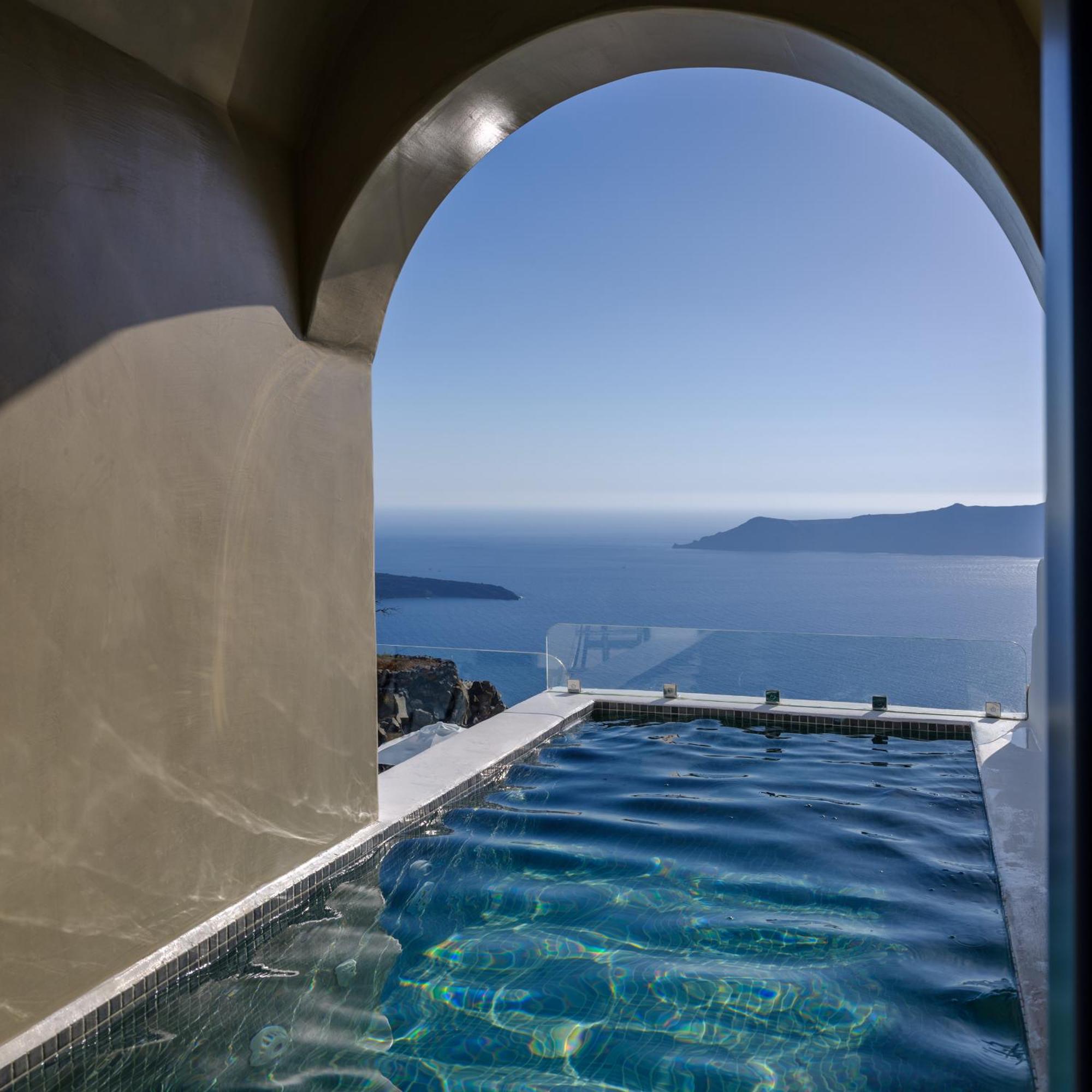 Pegasus Hotel Imerovigli (Santorini)