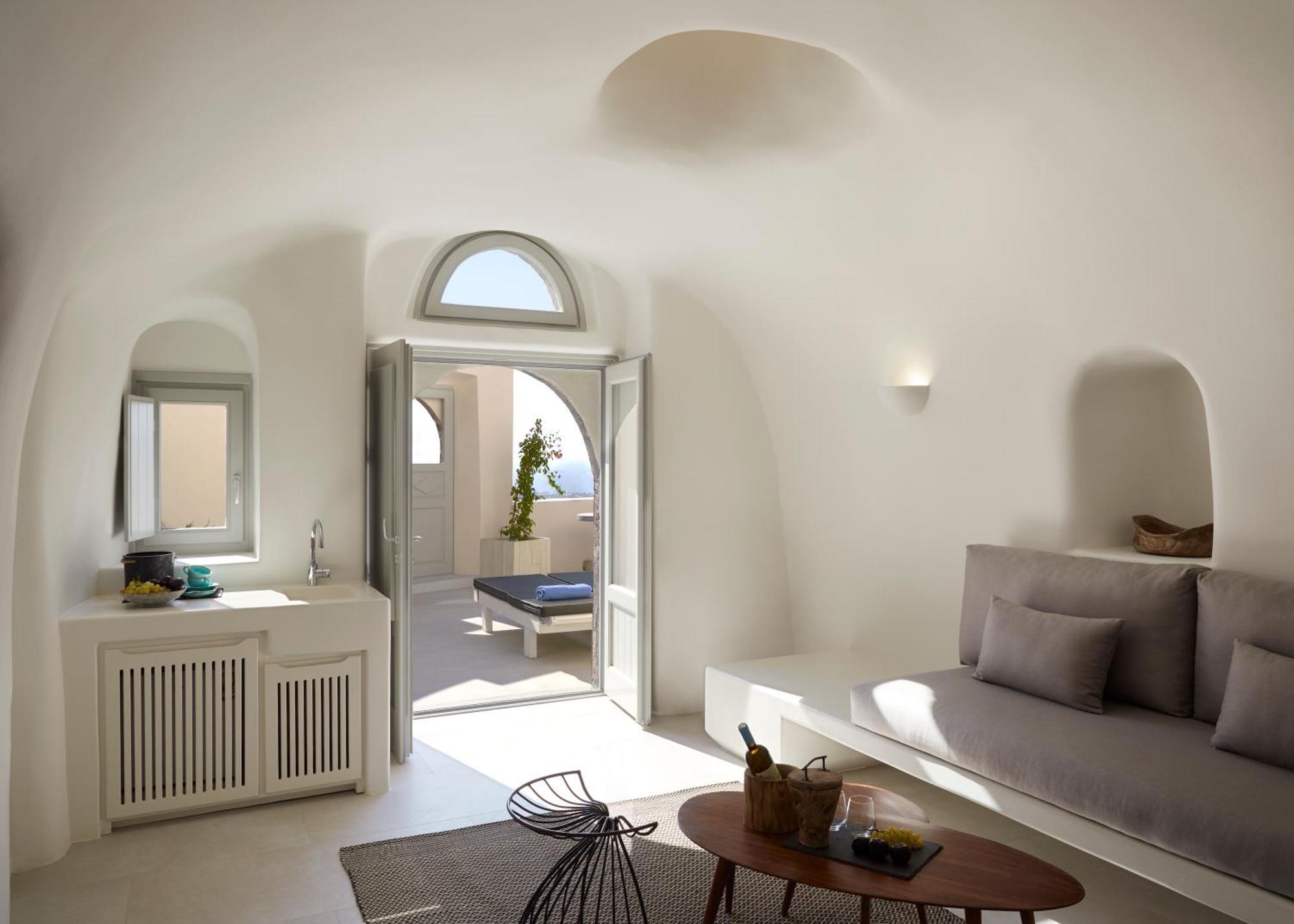 Elysian Elia Heritage 3* Oia (Santorini)