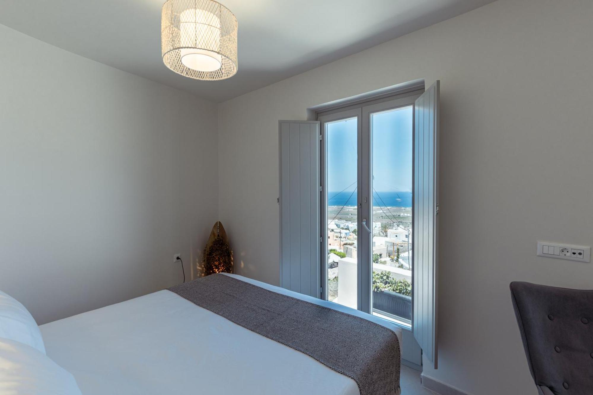 Elysian Elia Heritage 3* Oia (Santorini)