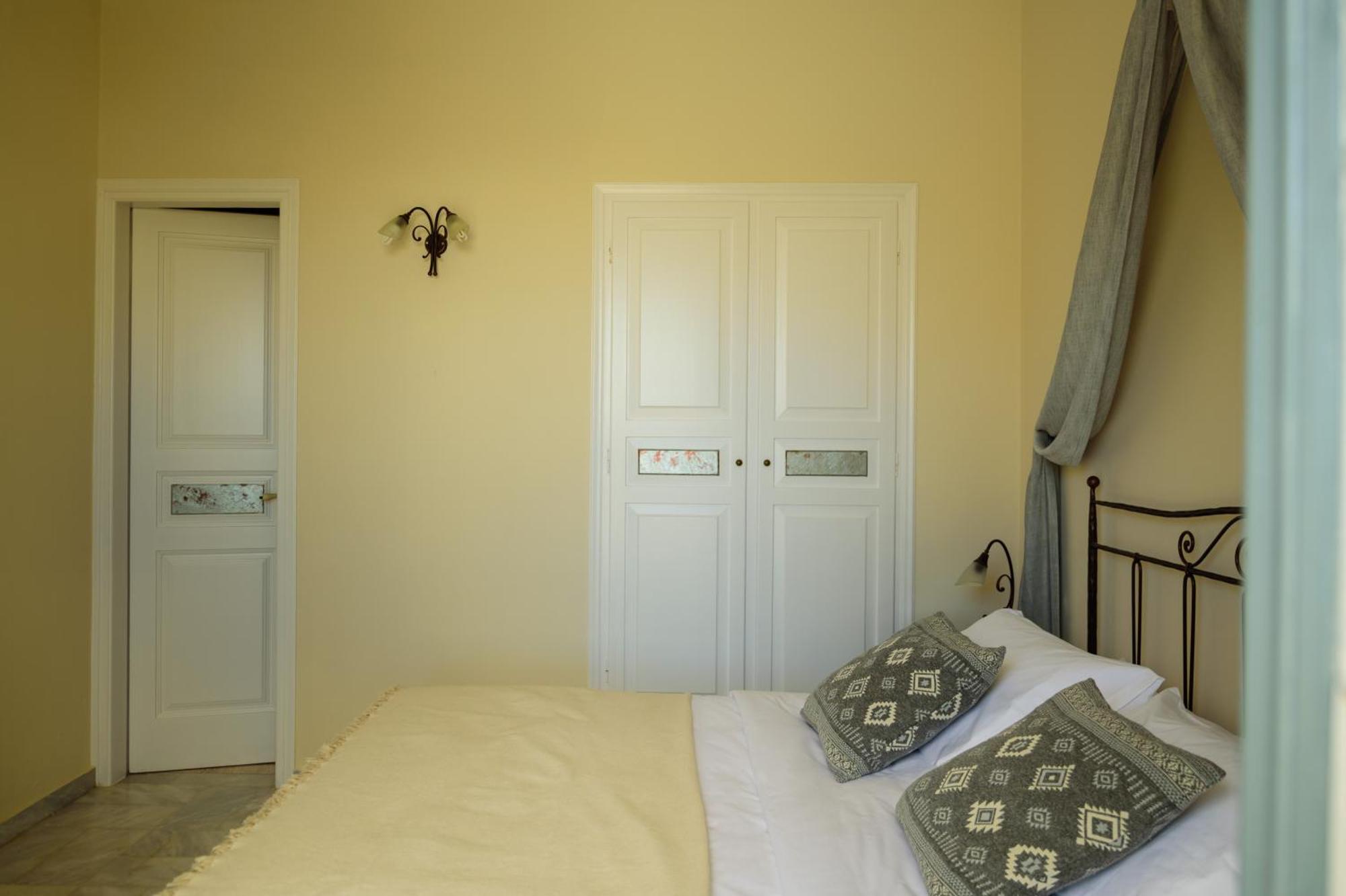 Hotel Ikio Concept Santorini *