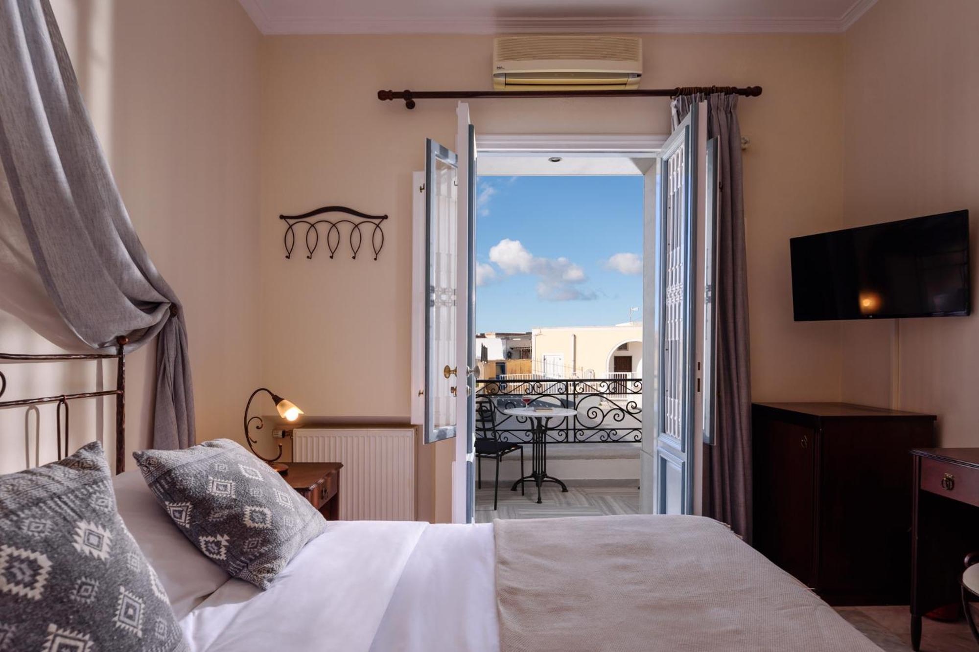 Ikio Concept Santorini Pyrgos Kallistis