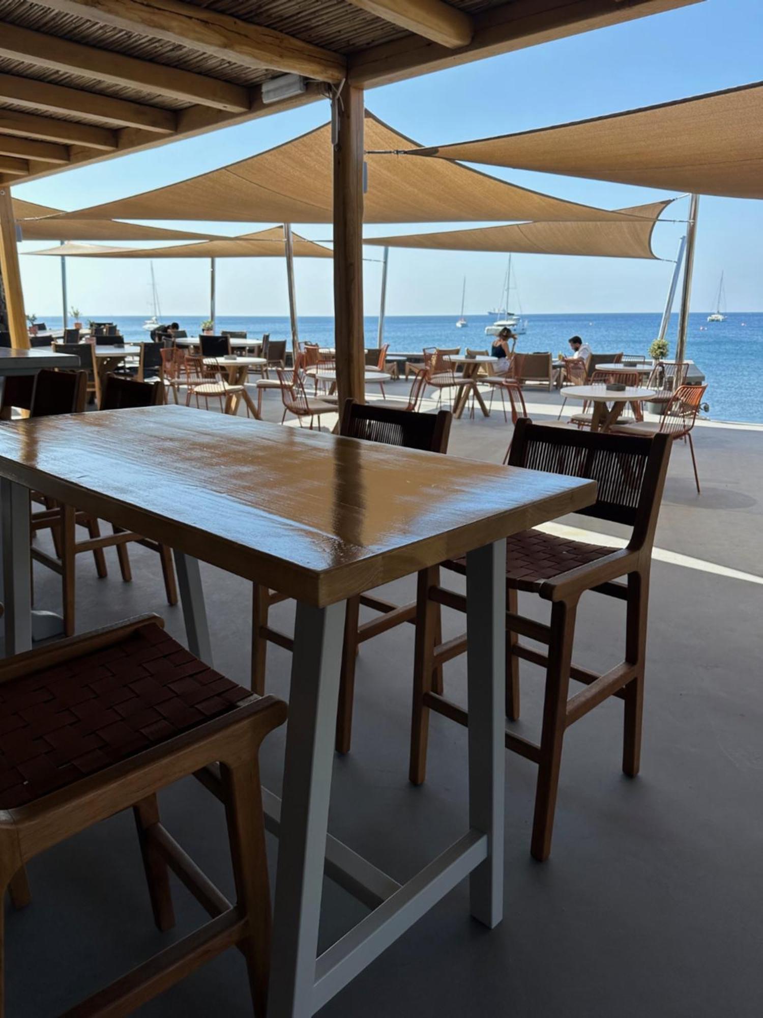 Hotel Akrotiri