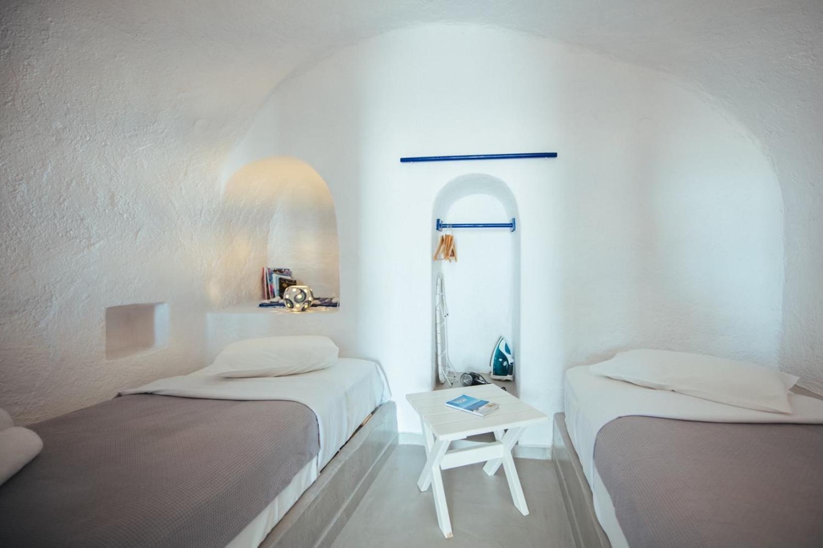 Holiday home Blu Bianco Cave House By Sv Oia (Santorini)