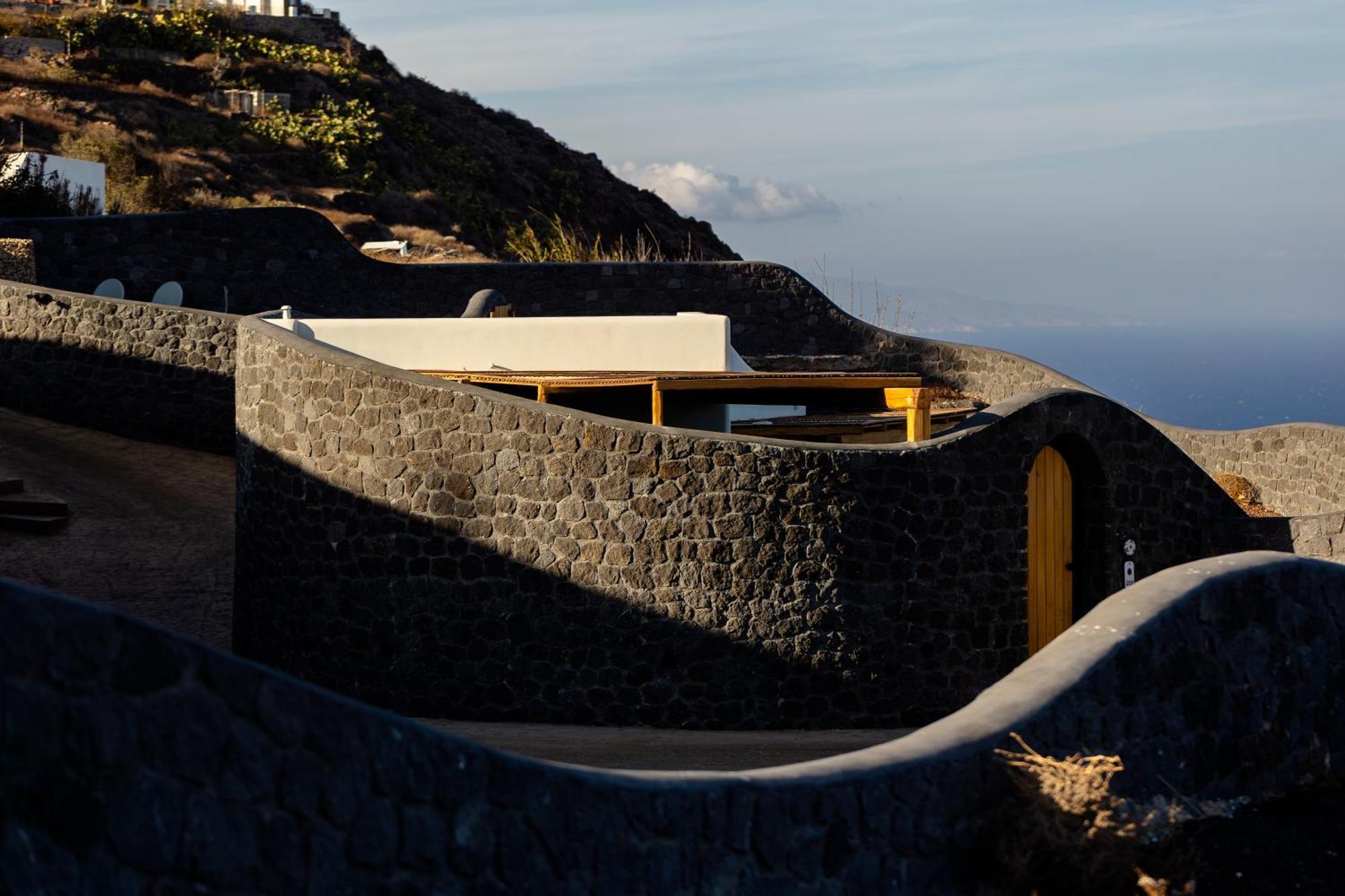 Secret Path Luxury Villa Imerovigli (Santorini)