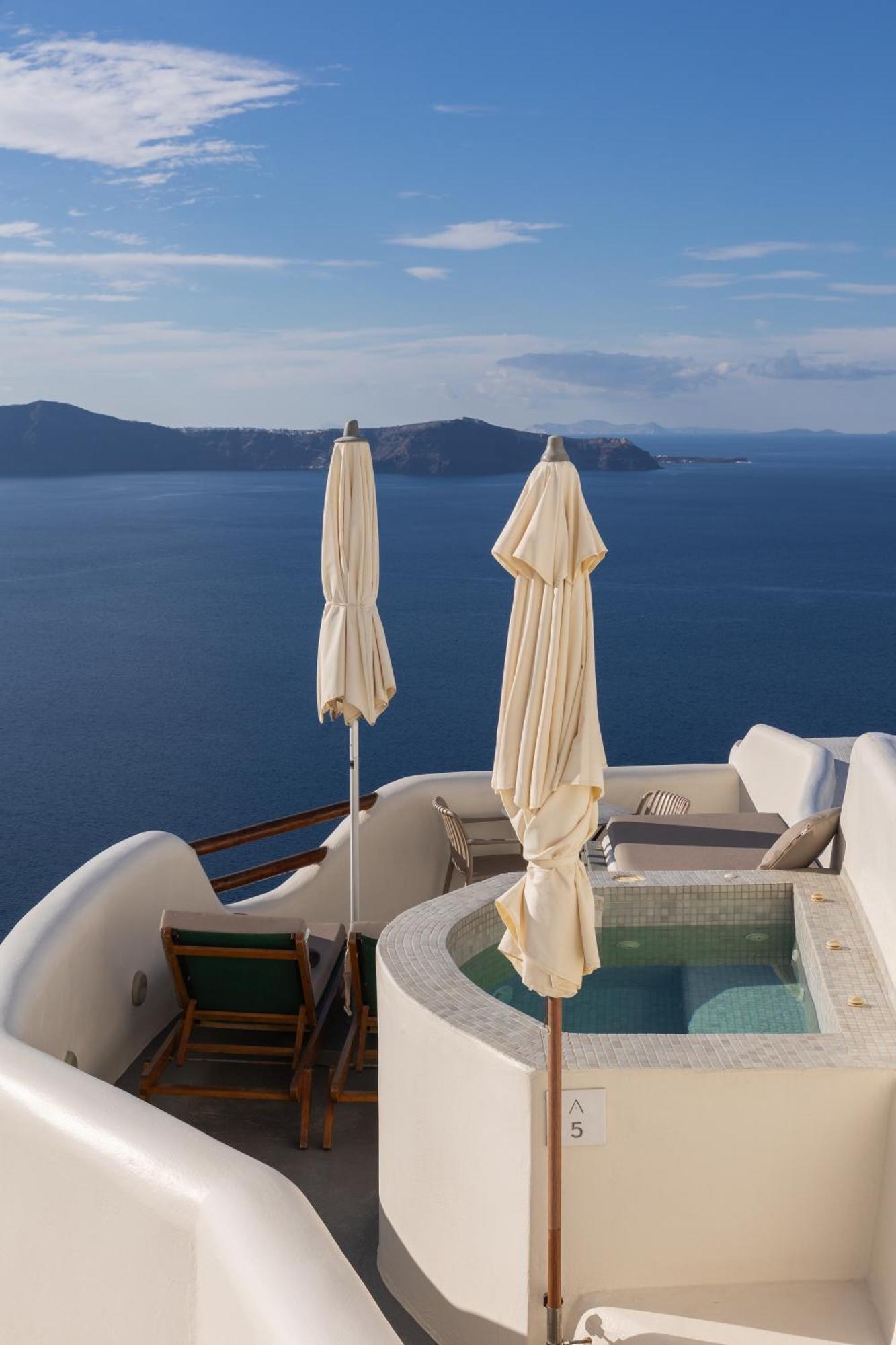Aperto - Adults Only Hotel Fira (Santorini)