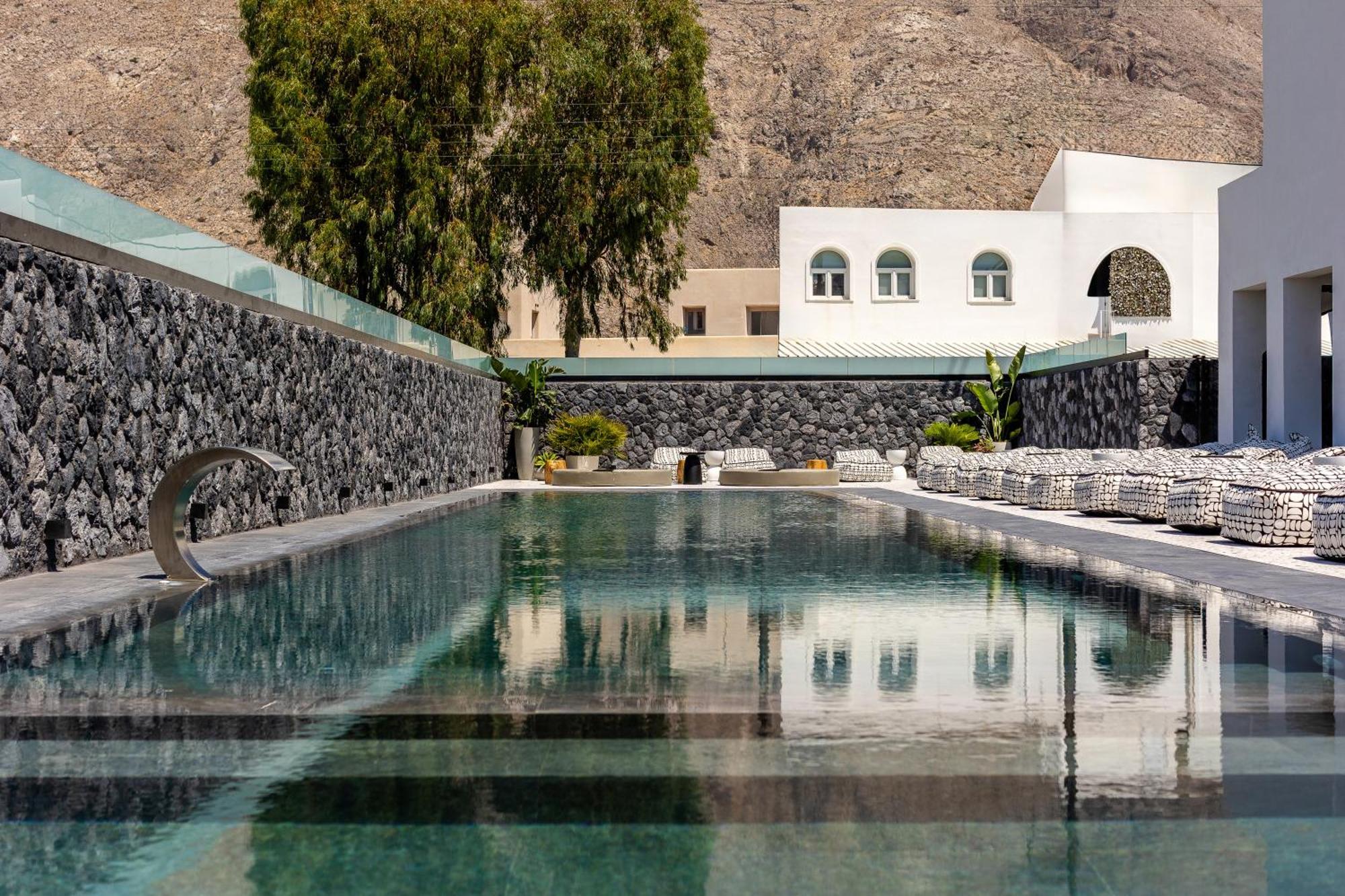 Santo Mangata Boutique Hotel Perissa (Santorini)