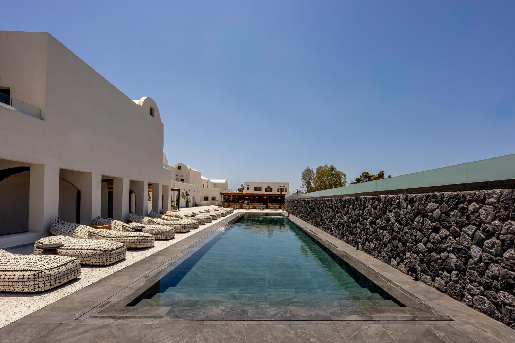 Santo Mangata Boutique 5* Perissa (Santorini)