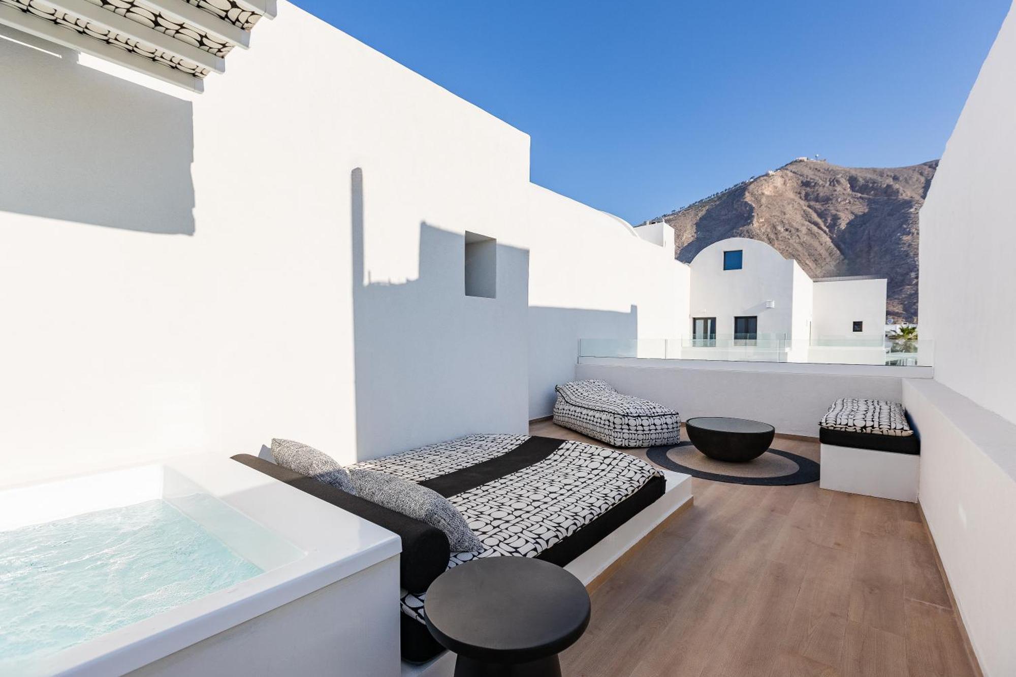 Santo Mangata Boutique Hotel
