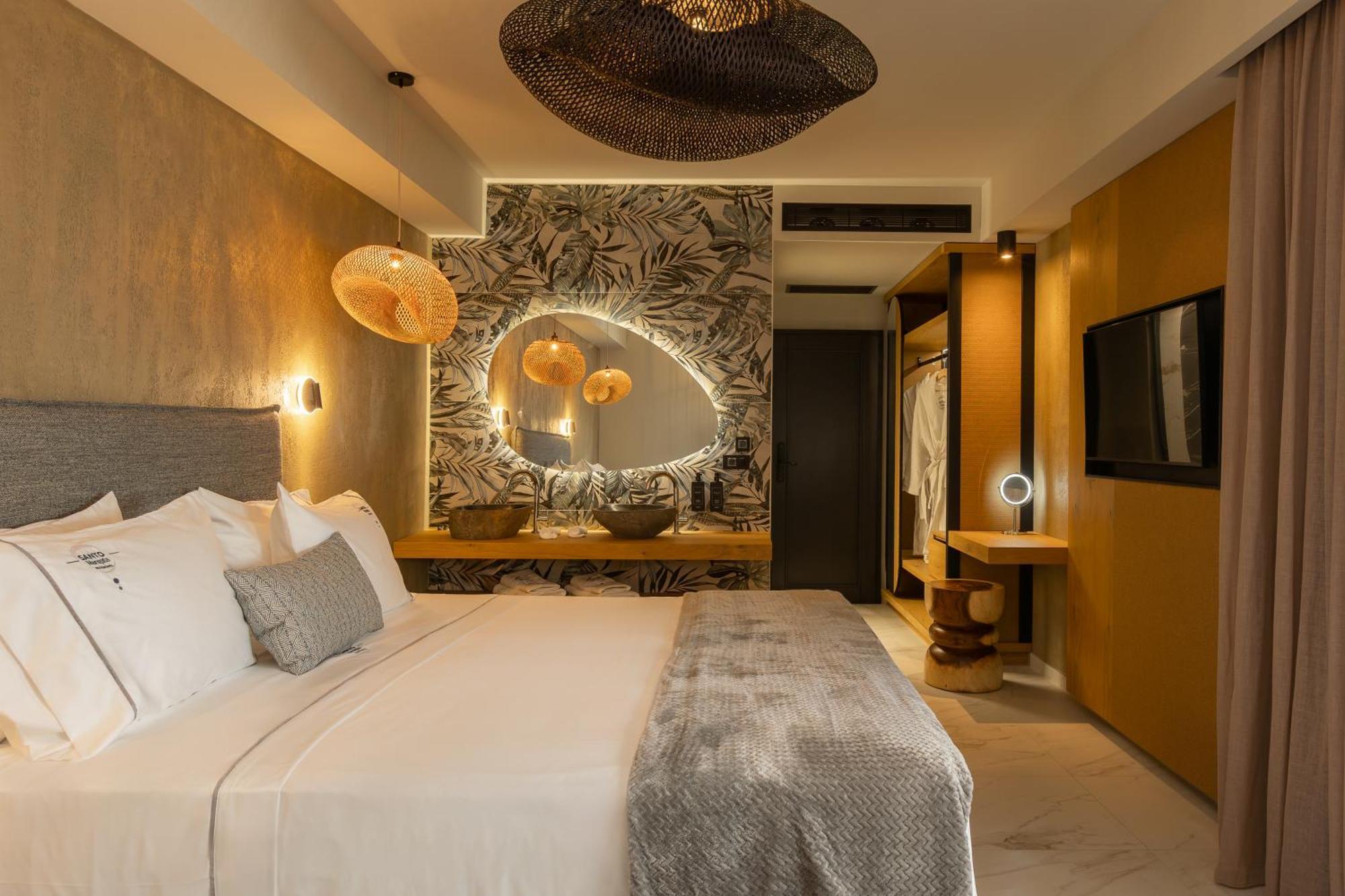 Santo Mangata Boutique Hotel 5*