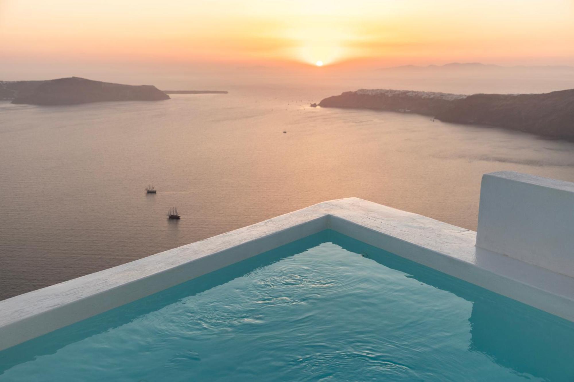 Lukas Apartment Imerovigli (Santorini)