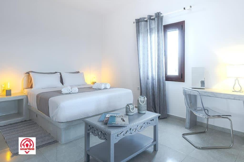 Modern Naya Escape In Santorini With Captivating Sea Views Megalochori (Santorini)