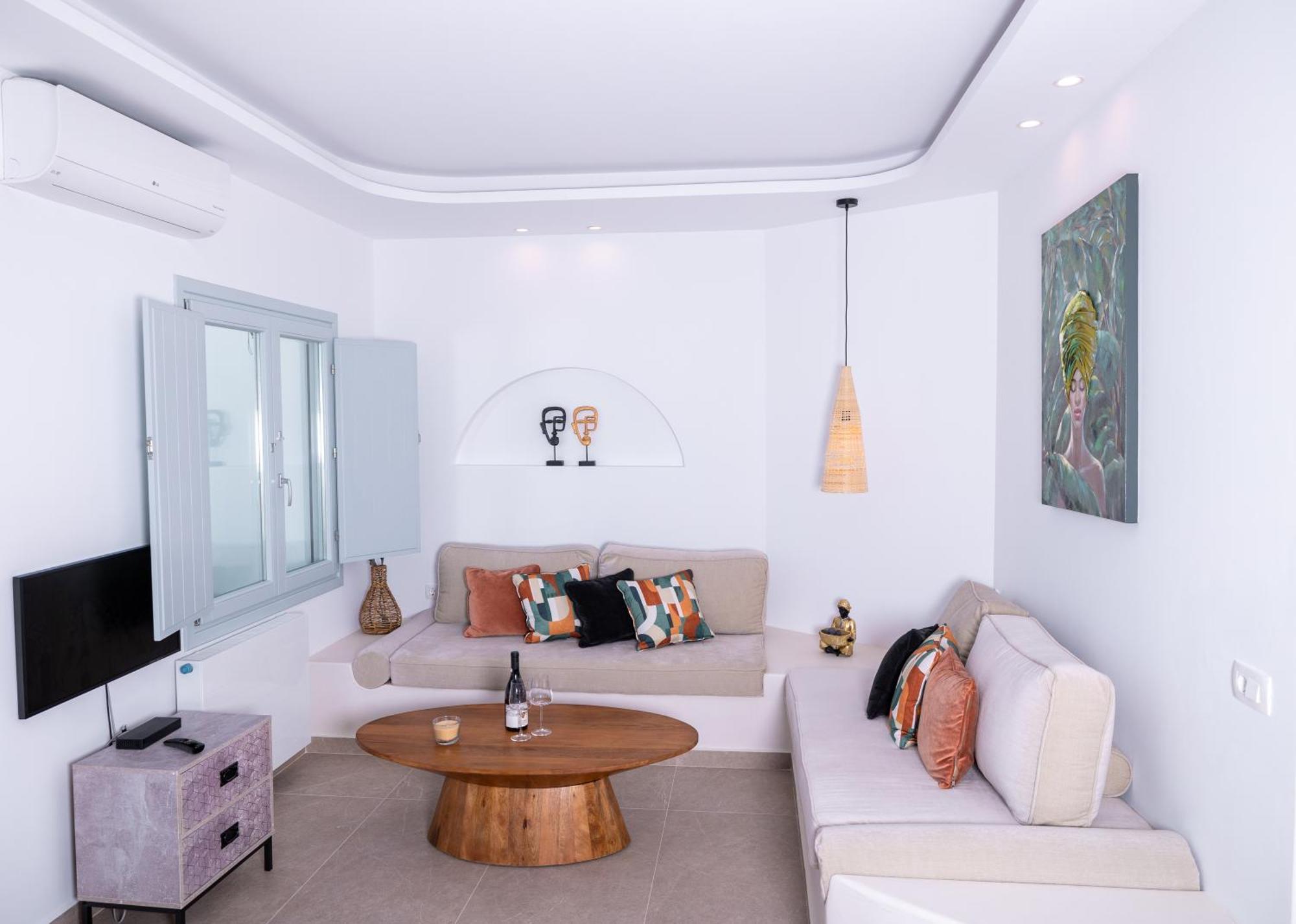 Sn Santorini