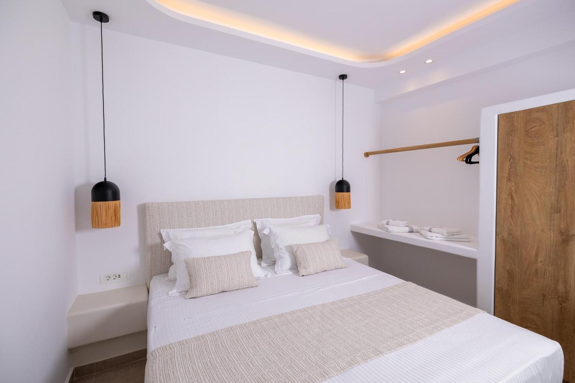 Sn Santorini