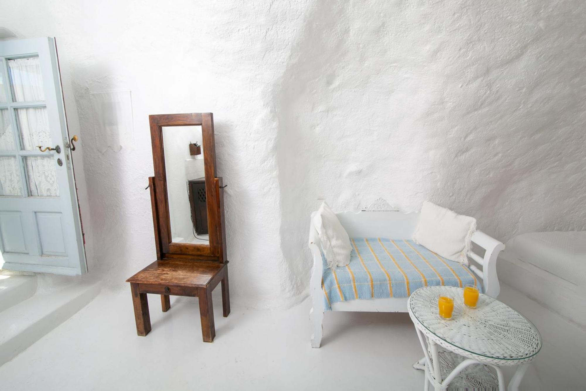 Aparthotel Alexander's Oía