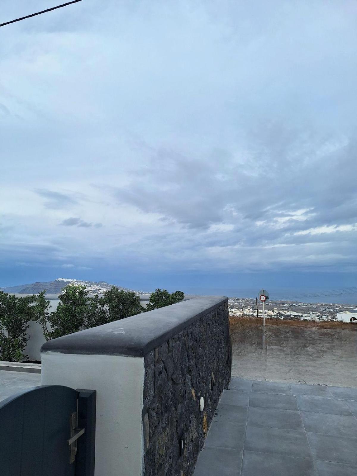 Santorini Ethereal Blue *