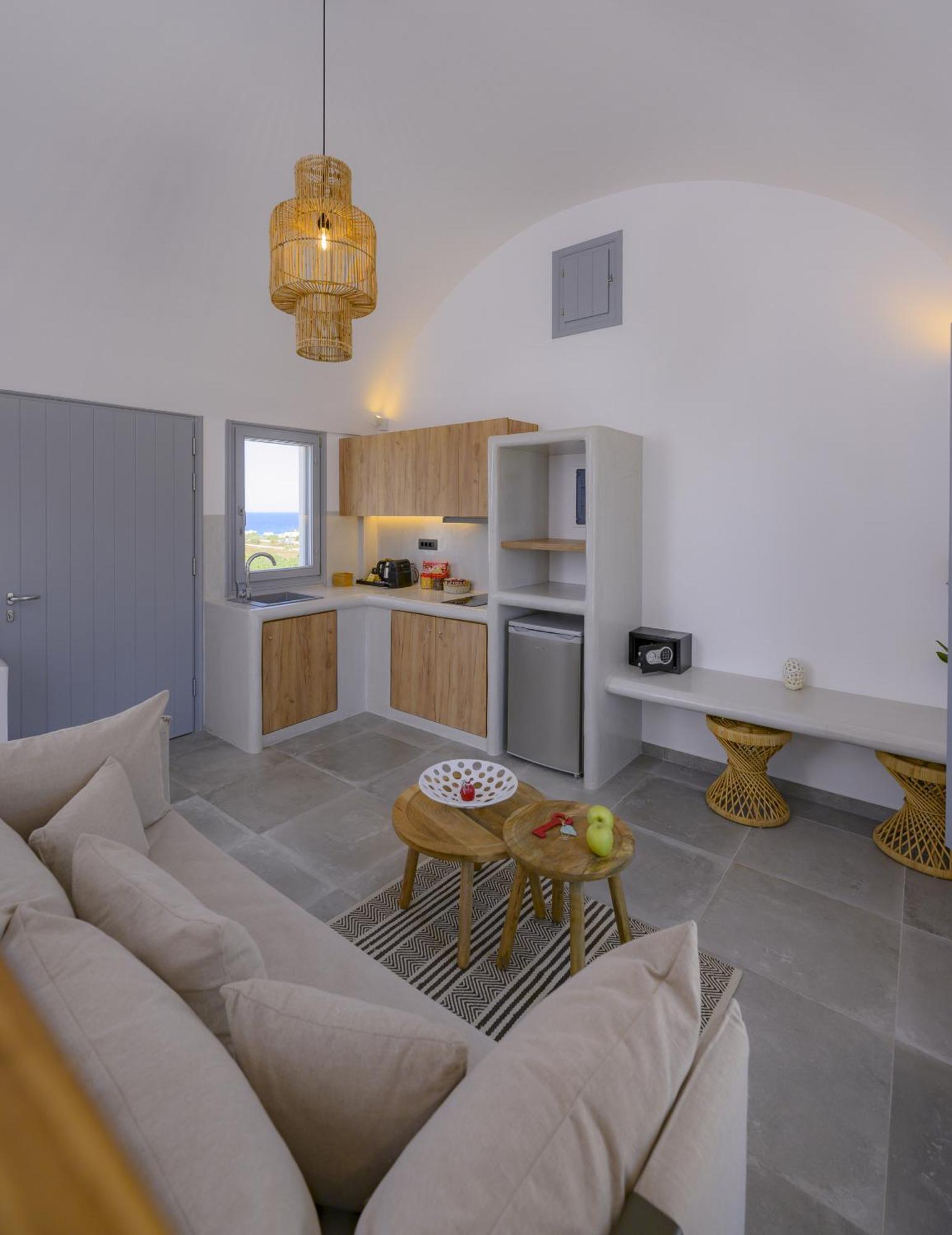 Anemi Vine Villa *