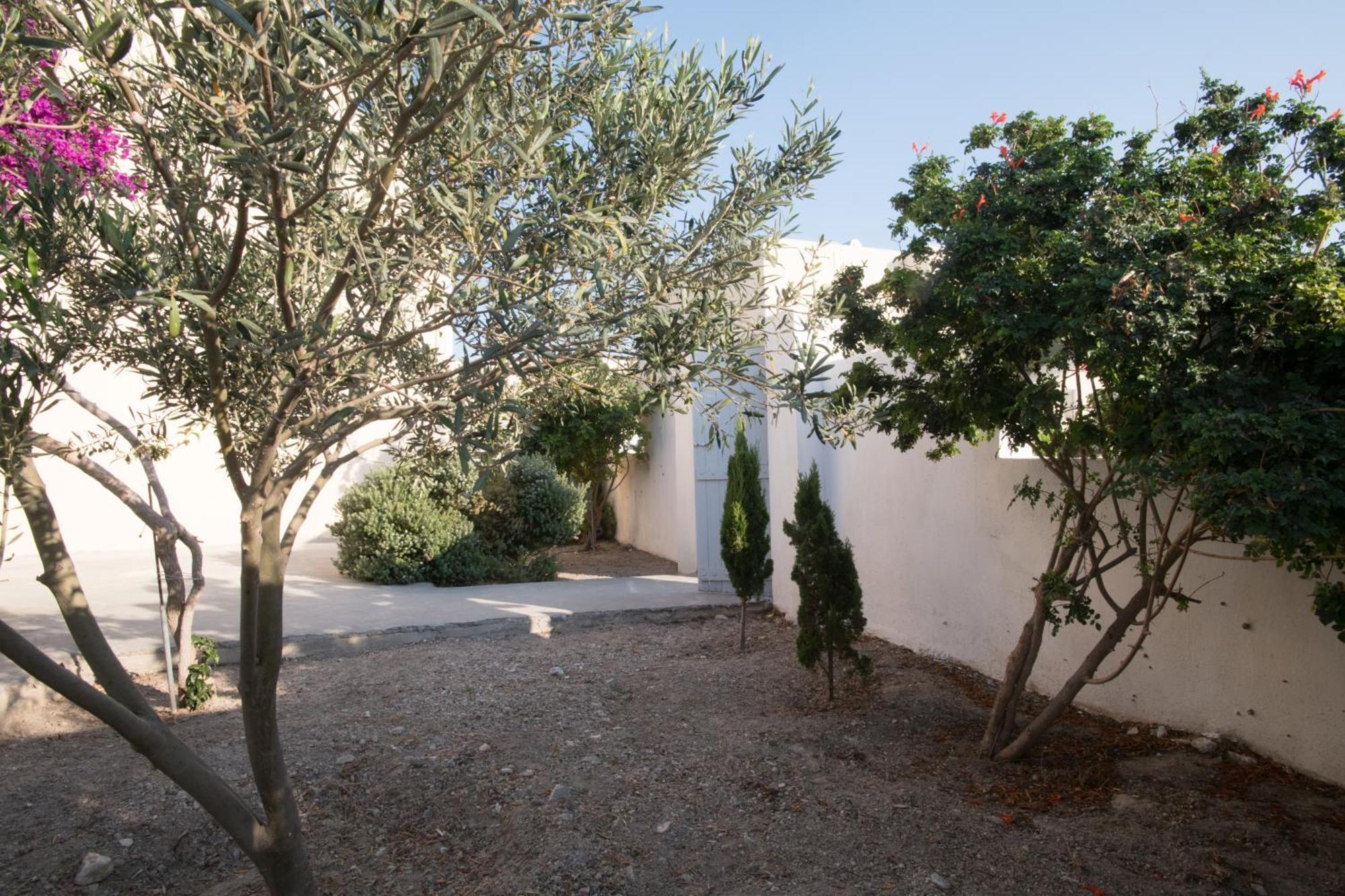 E & E Villa Kamari (Santorini)