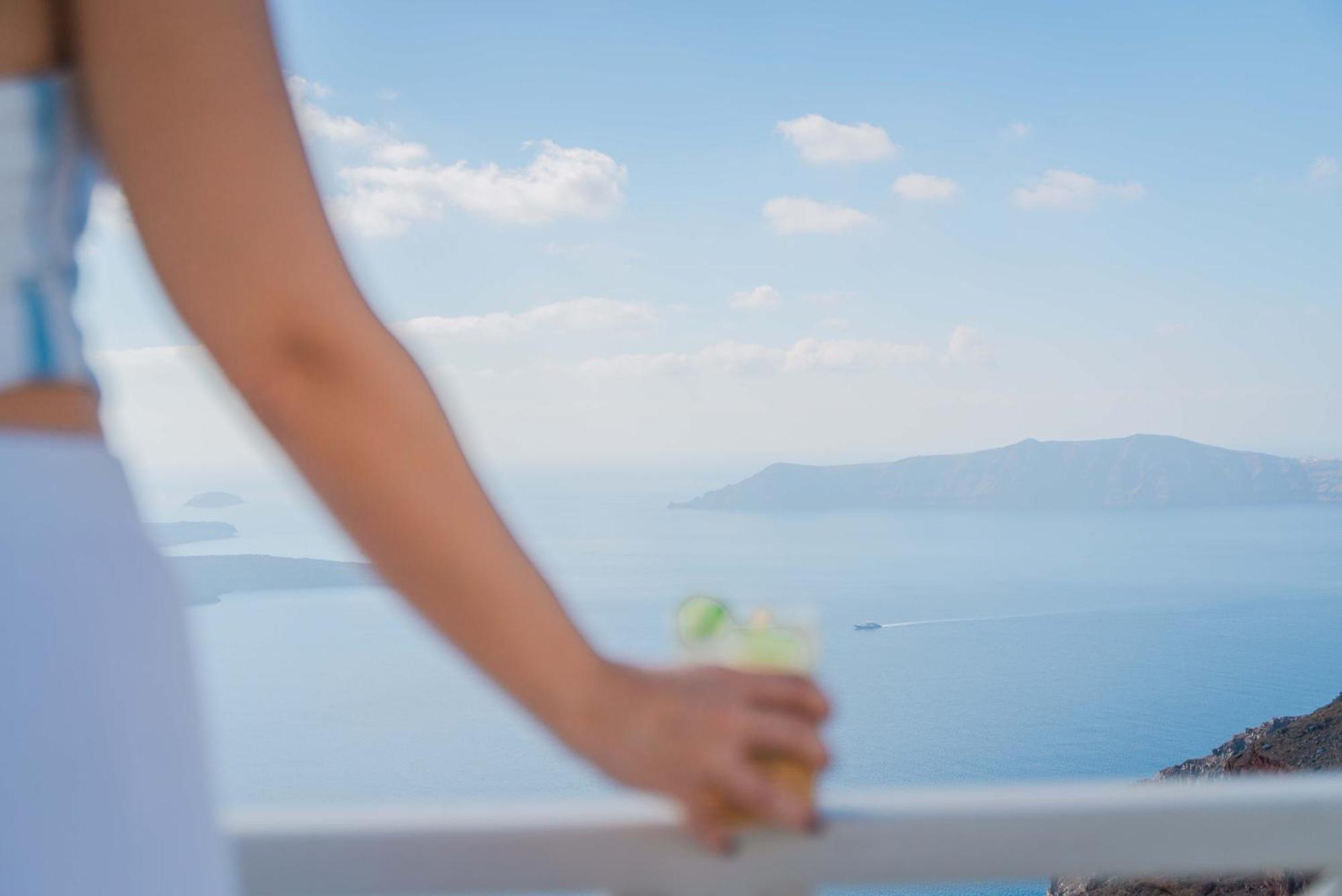 Spitia Tzitzi Imerovigli (Santorini)