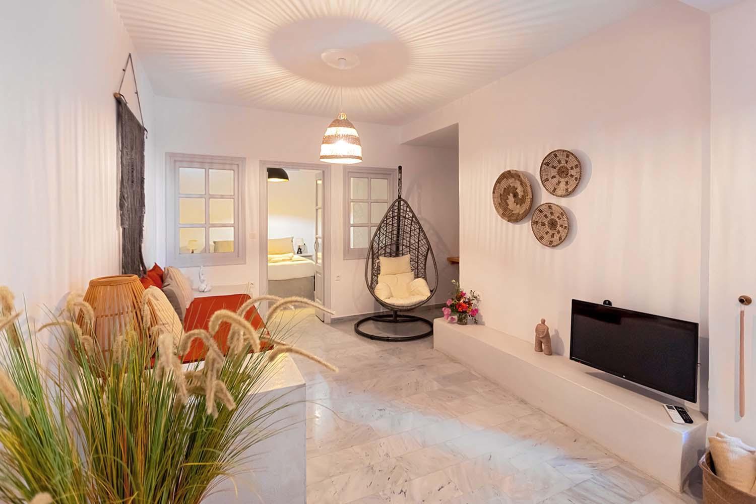 Hotel Phaos Santorini 3*