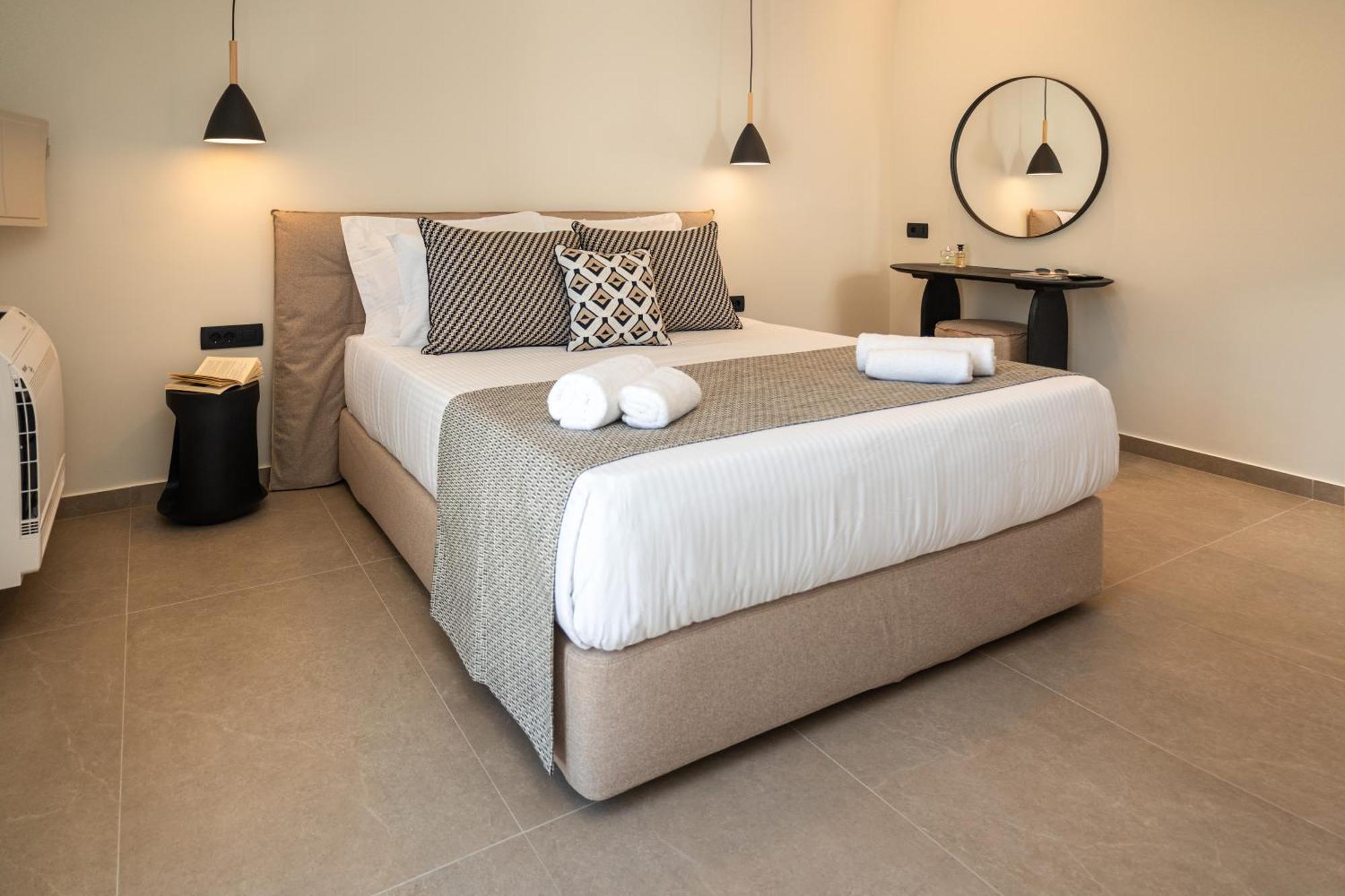 Depalyma * Emporio (Santorini)