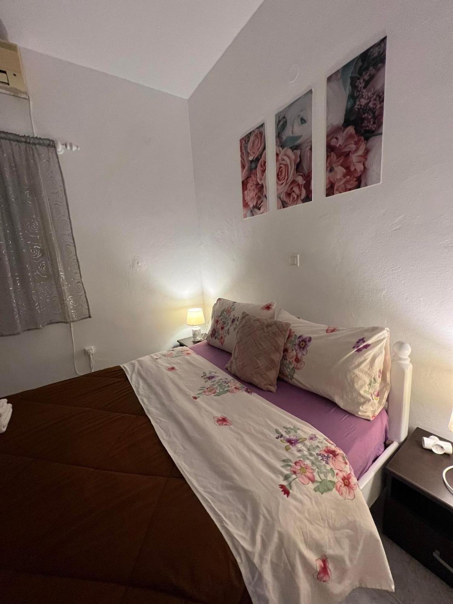 Sagma Beach Rooms Bed & Breakfast 2*