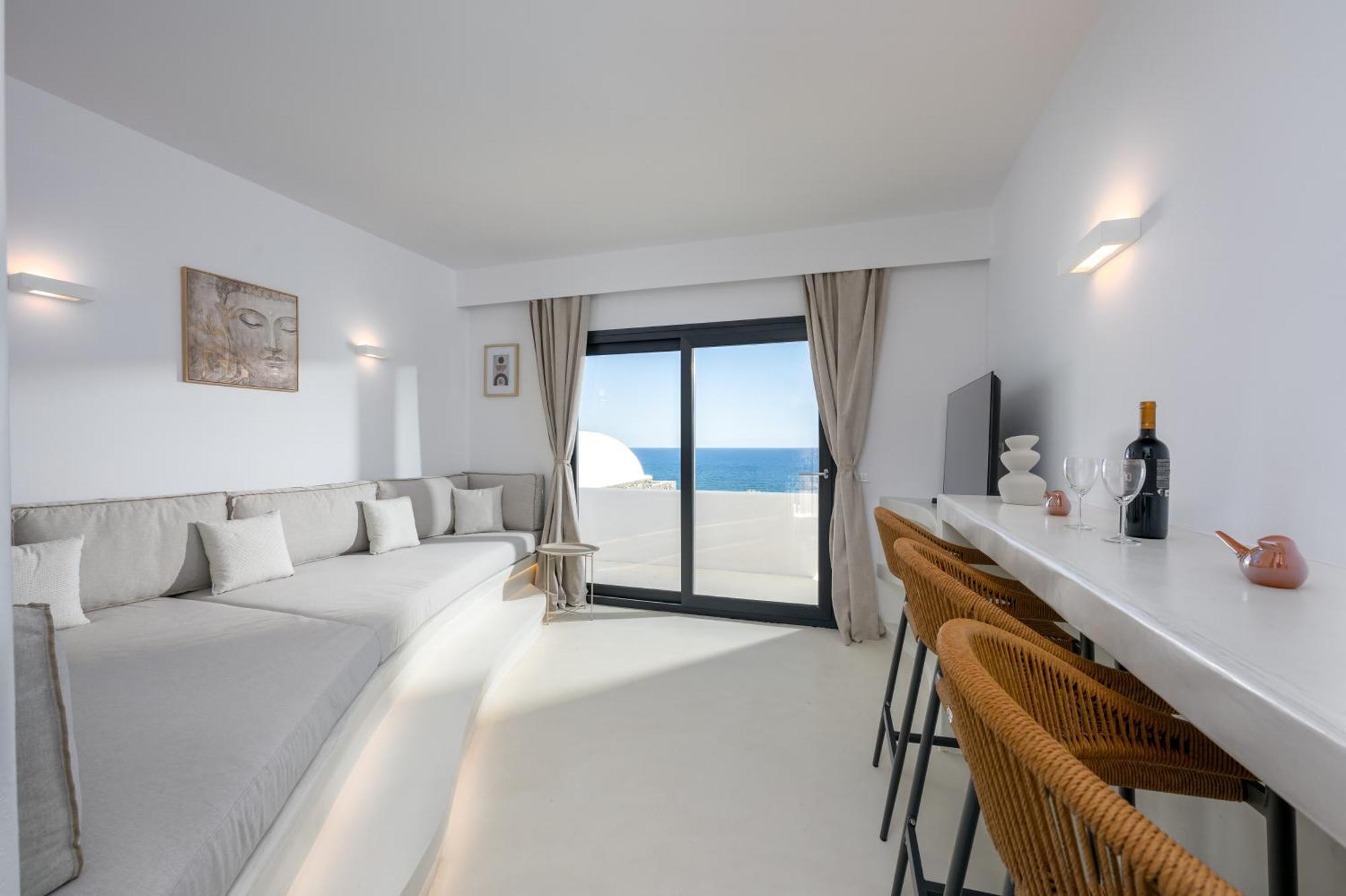 San Nectar Luxury Vourvoulos