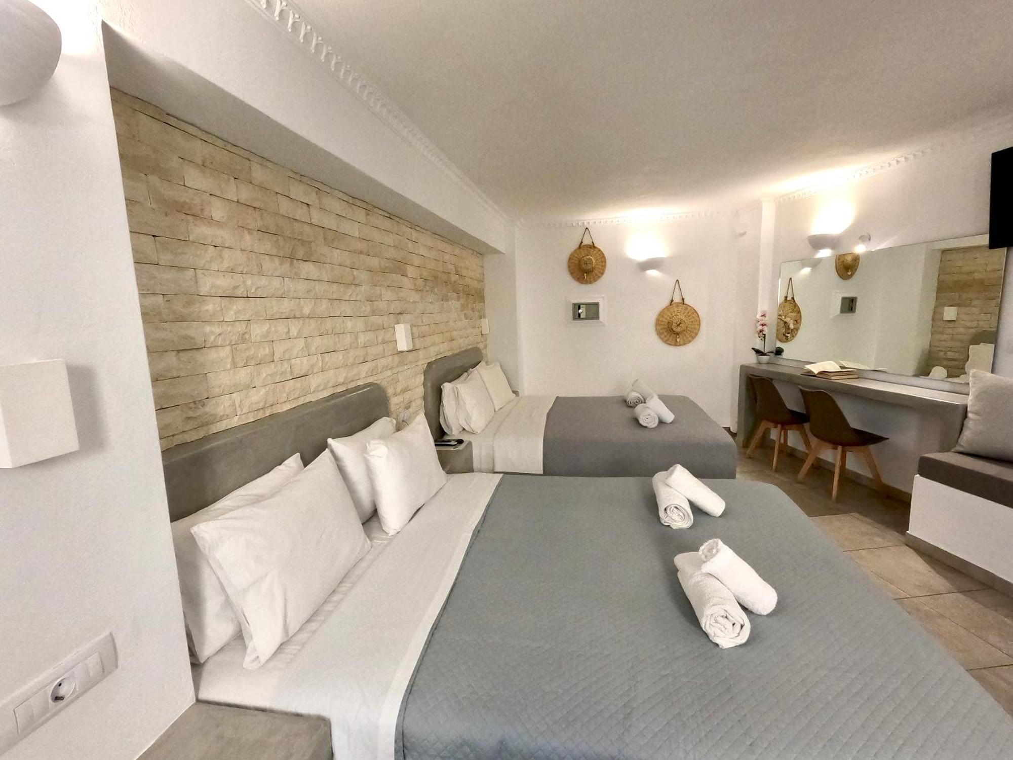 Hotel Bay
