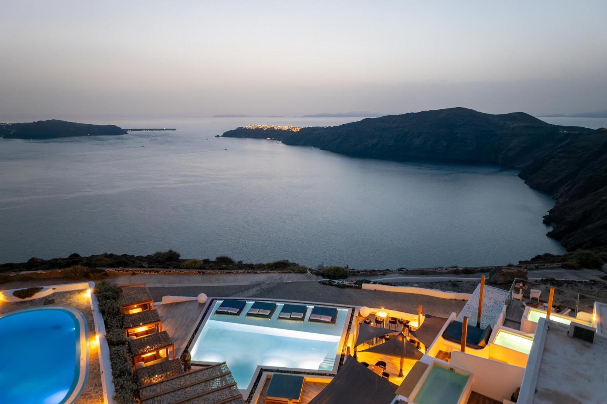 Amaze Imerovigli (Santorini)