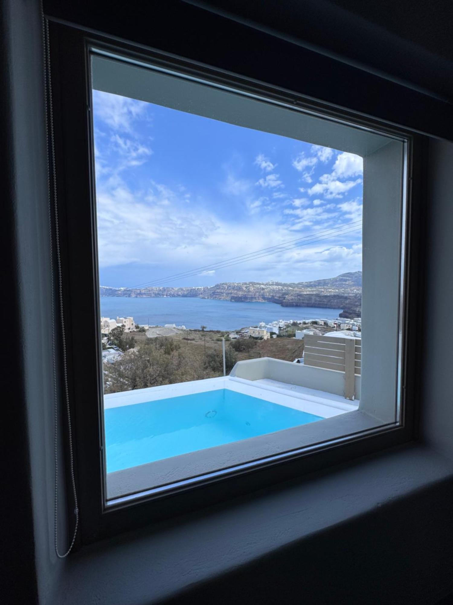Black Diamond (adults Only) Akrotiri (Santorini)